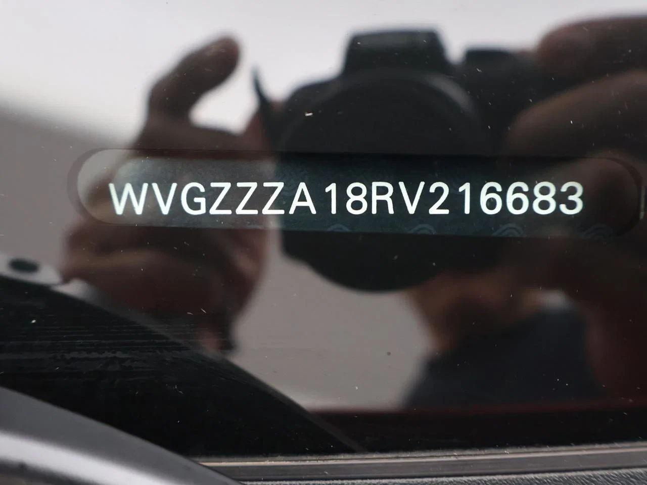 Volkswagen-T-Roc-image-27
