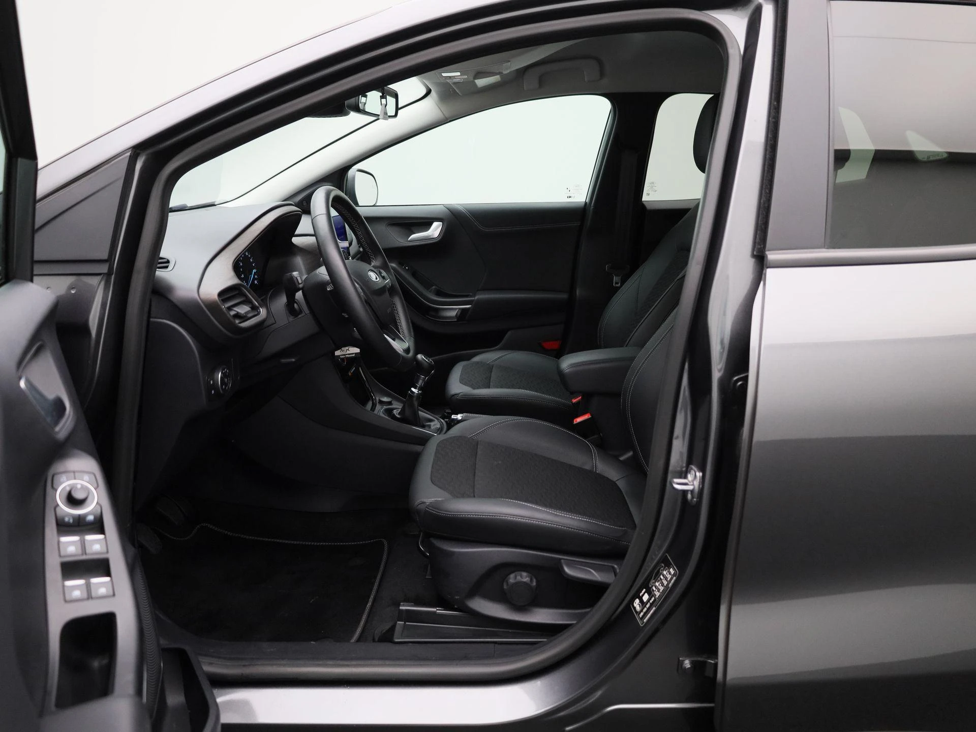 Ford-Puma-image-8