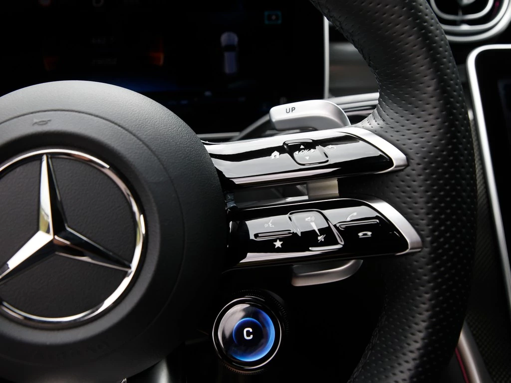 Mercedes-Benz C-Klasse 63 AMG T S E Performance Night HeadUp Panorama