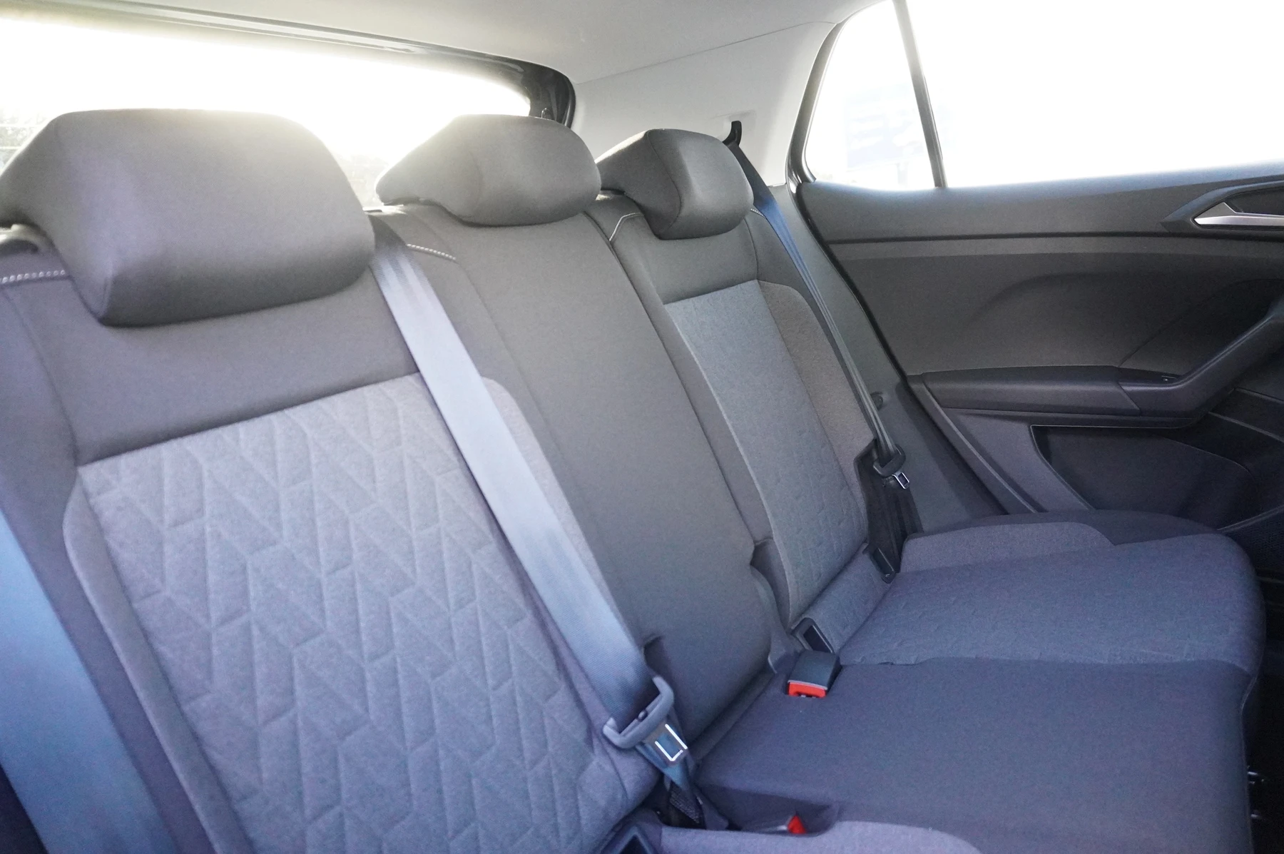 Volkswagen-T-Cross-image-10