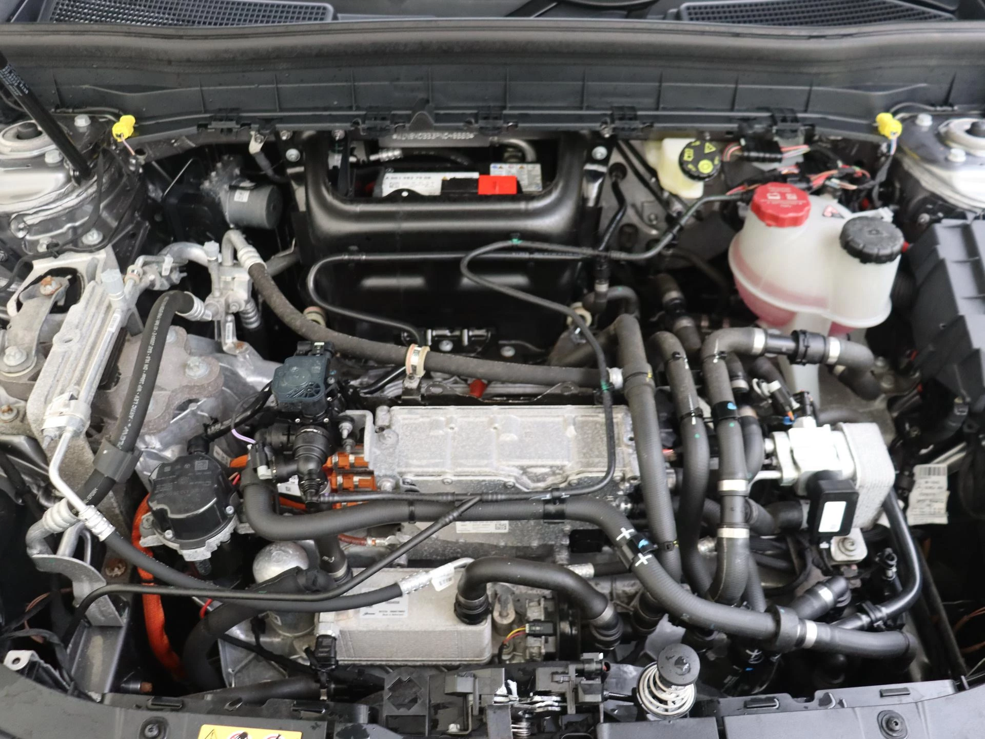 Mercedes-Benz EQB 250 AMG Line 67 kWh