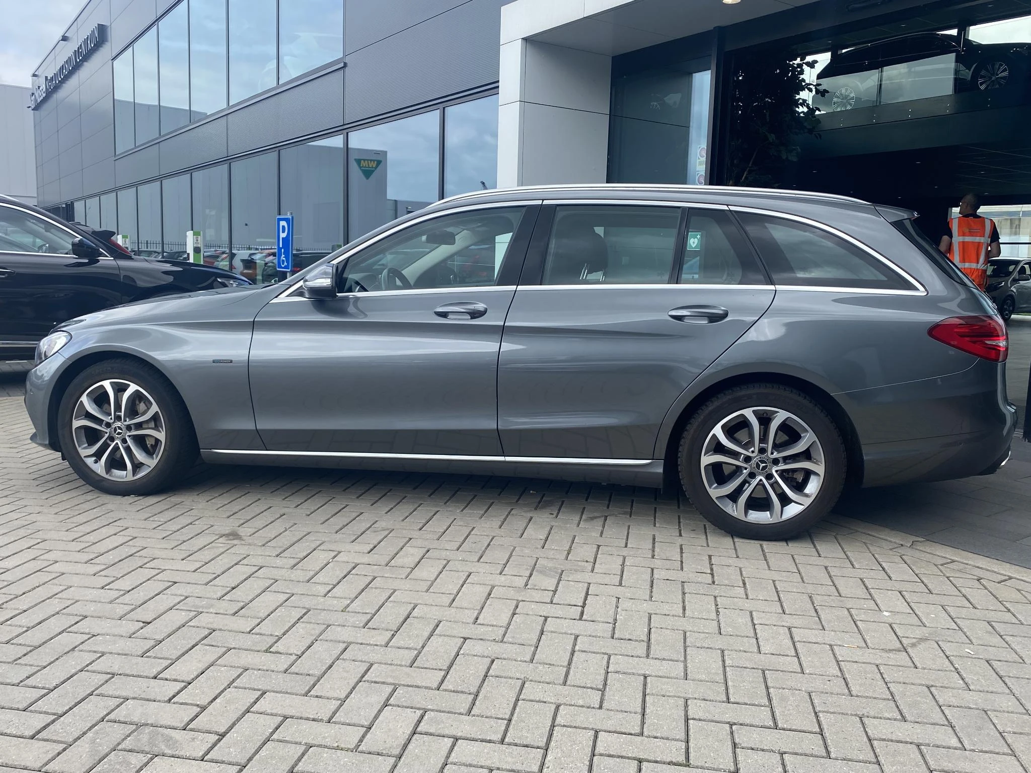 Mercedes-Benz C-Klasse Estate 350 e Business Solution