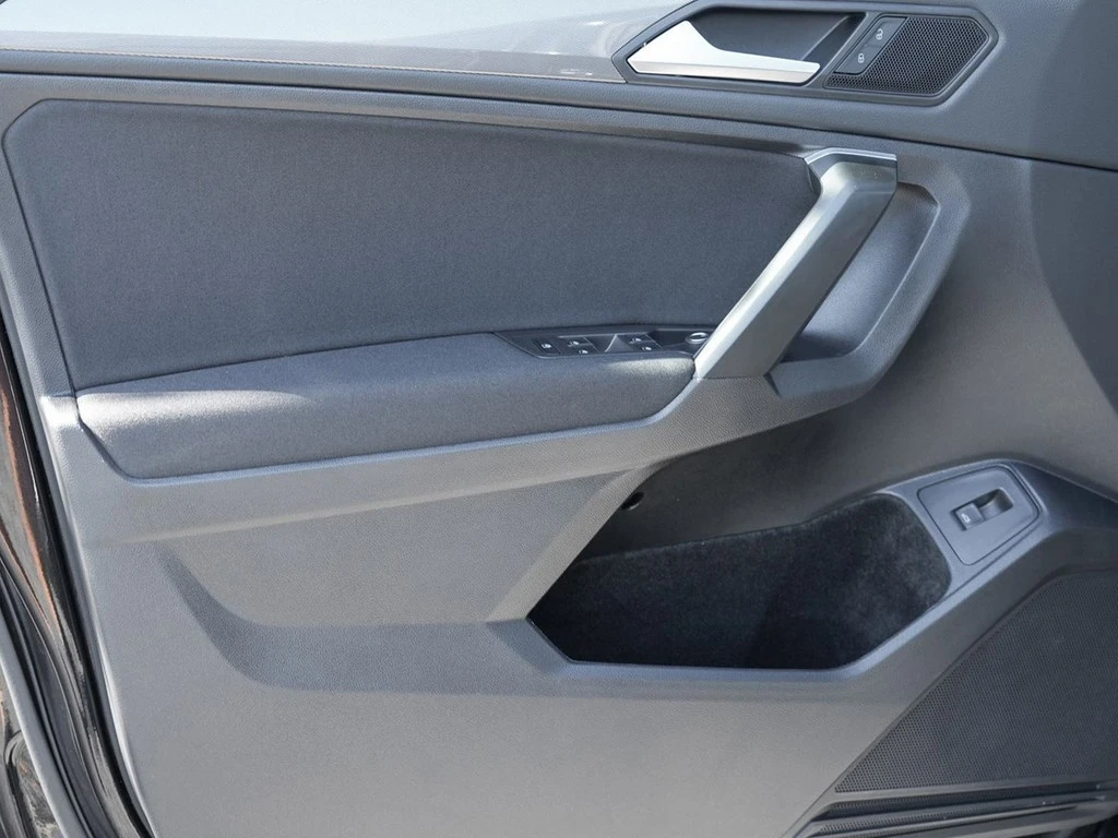 Volkswagen-Tiguan Allspace-image-17