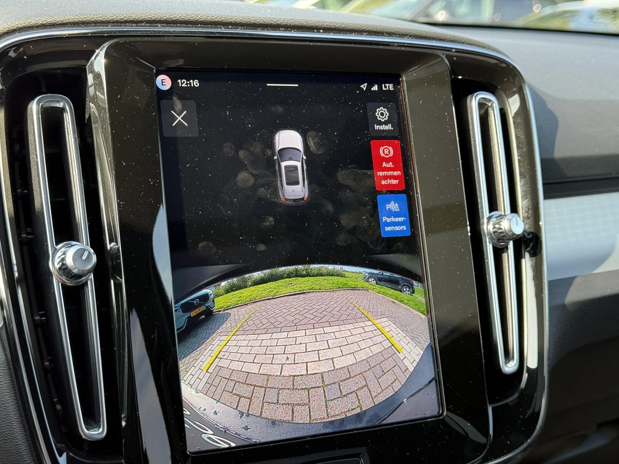 Volvo-XC40-image-27