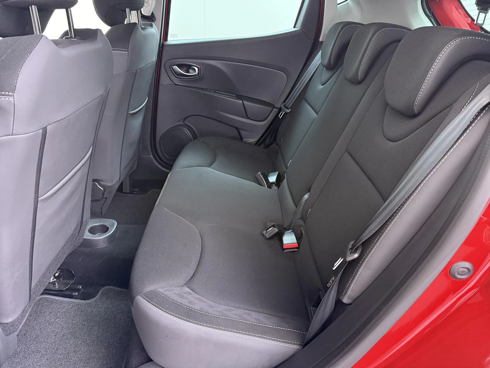 Renault-Clio-image-17