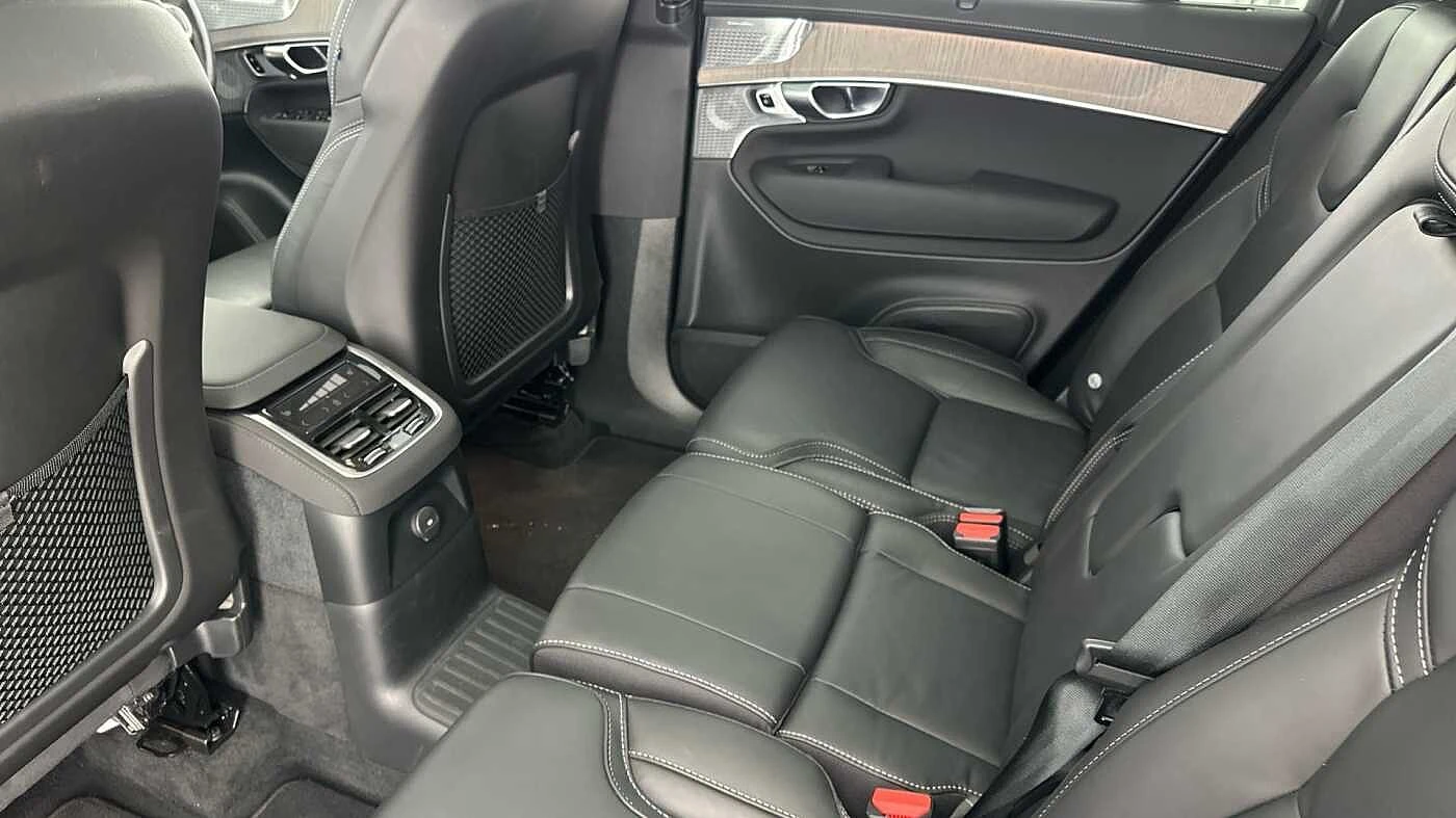Volvo-XC90-image-13