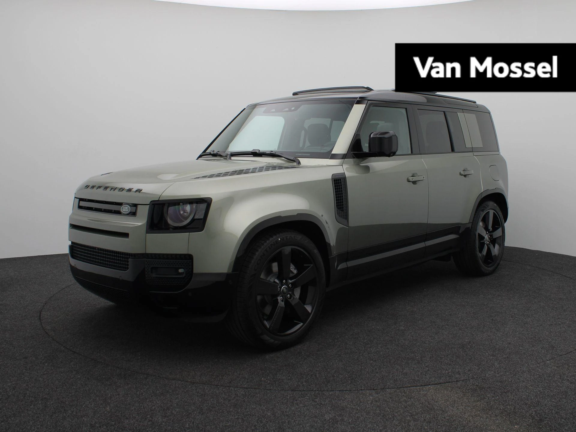 Land Rover-Defender-image-0