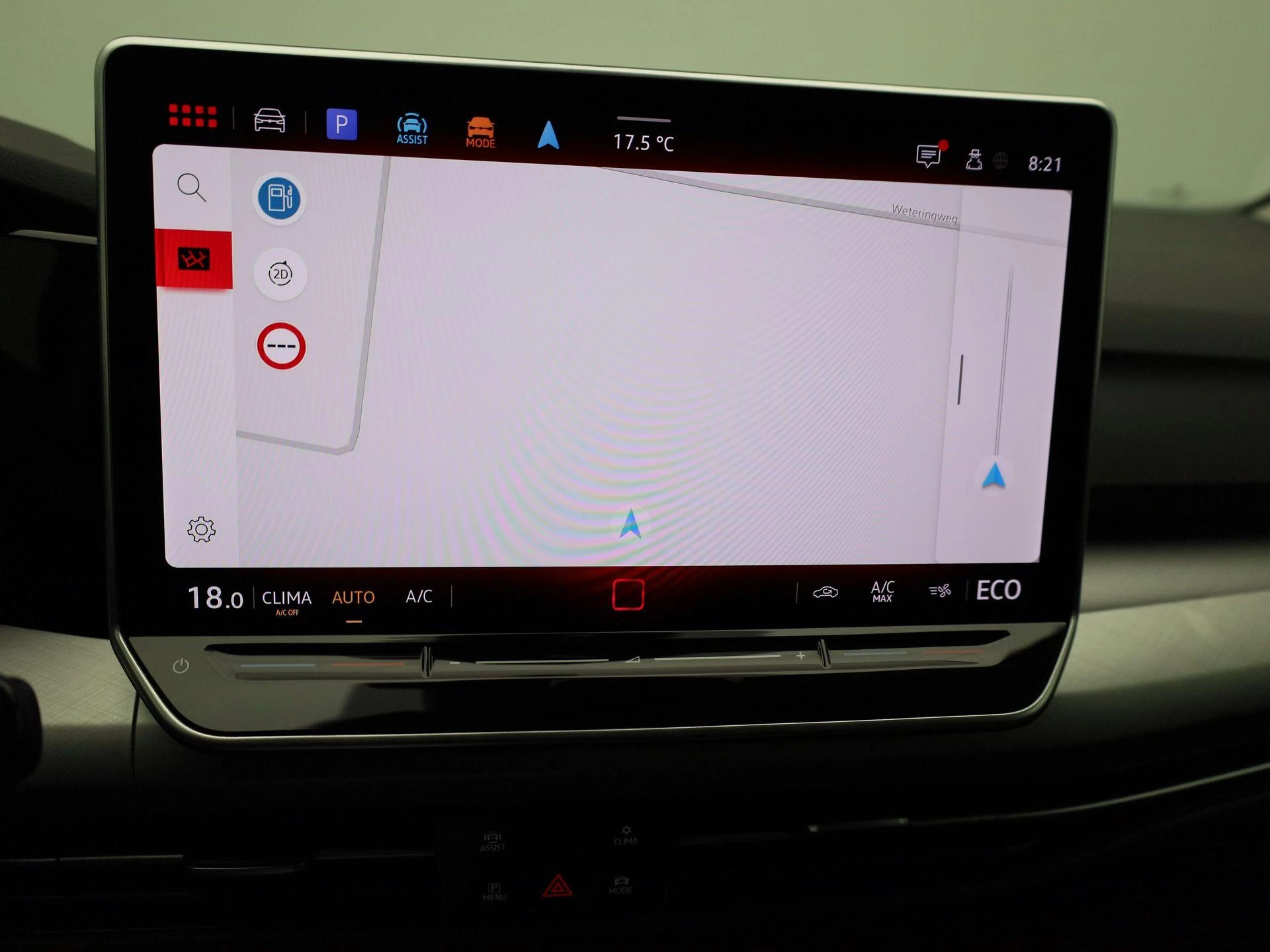 Volkswagen-Golf-image-17