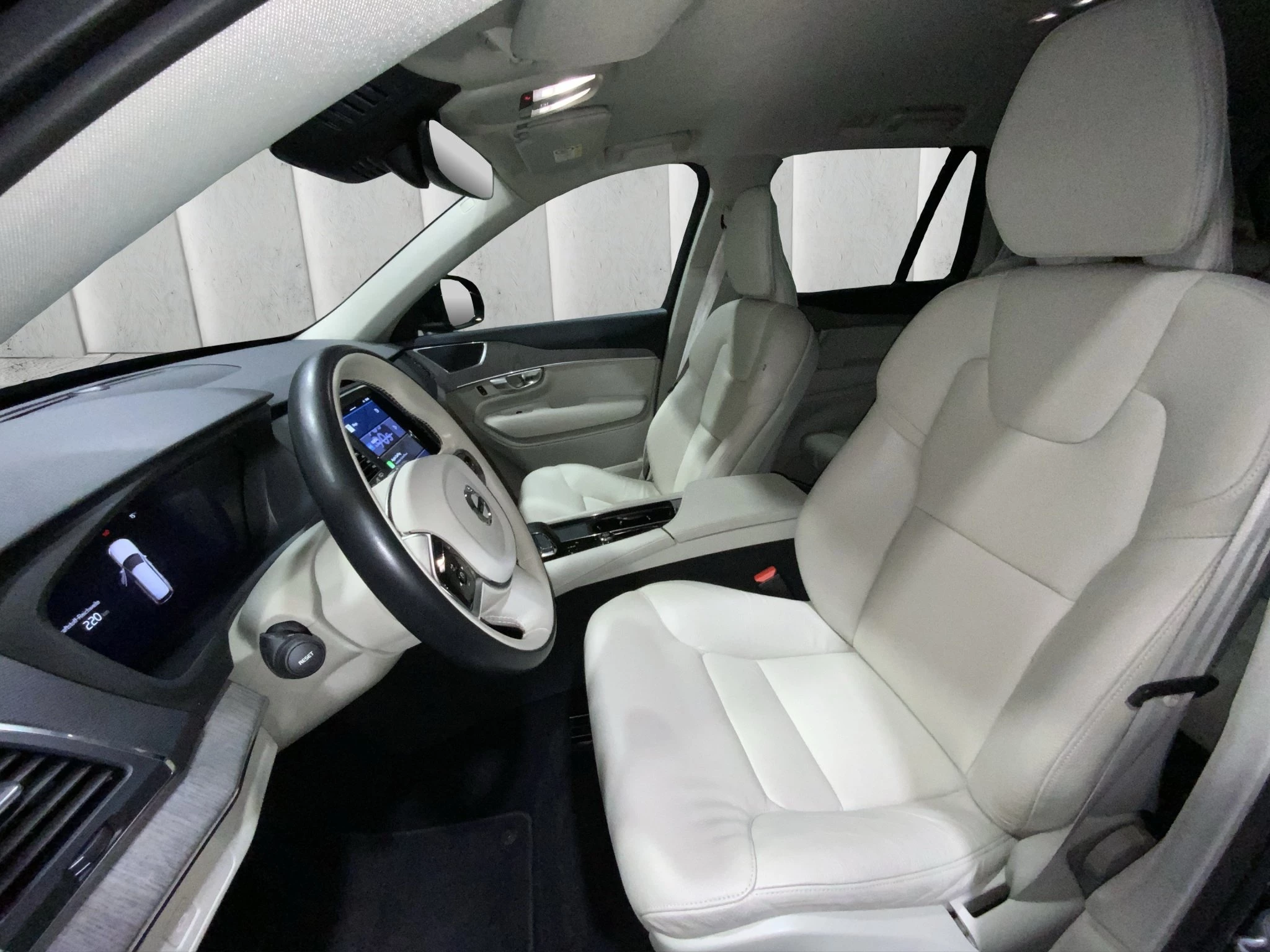 Volvo XC90 B5 AWD Core