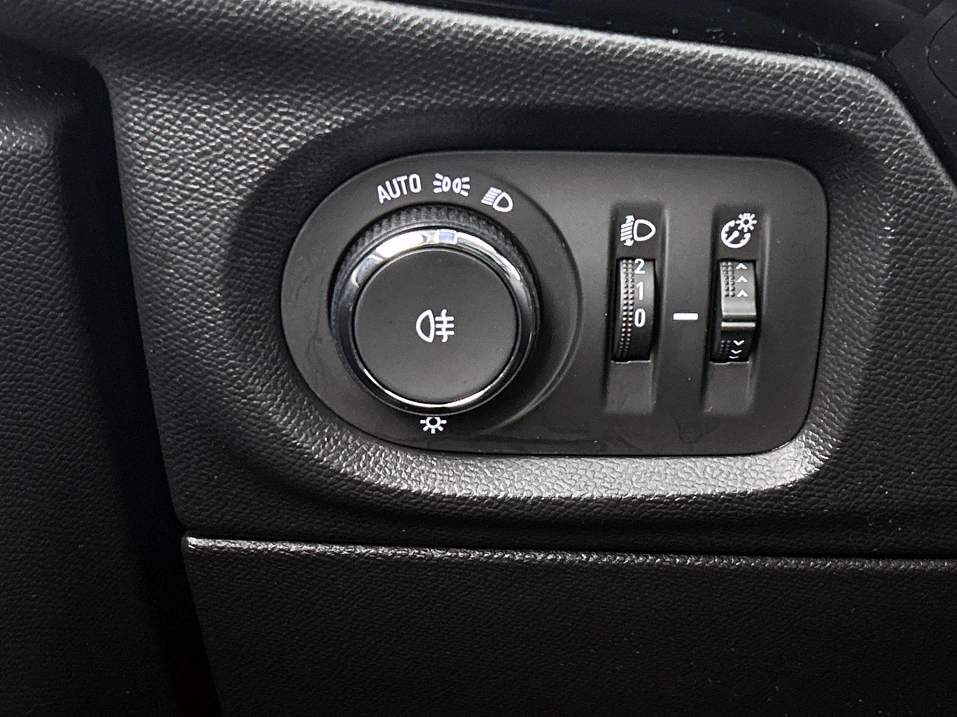 Opel-Corsa-image-19
