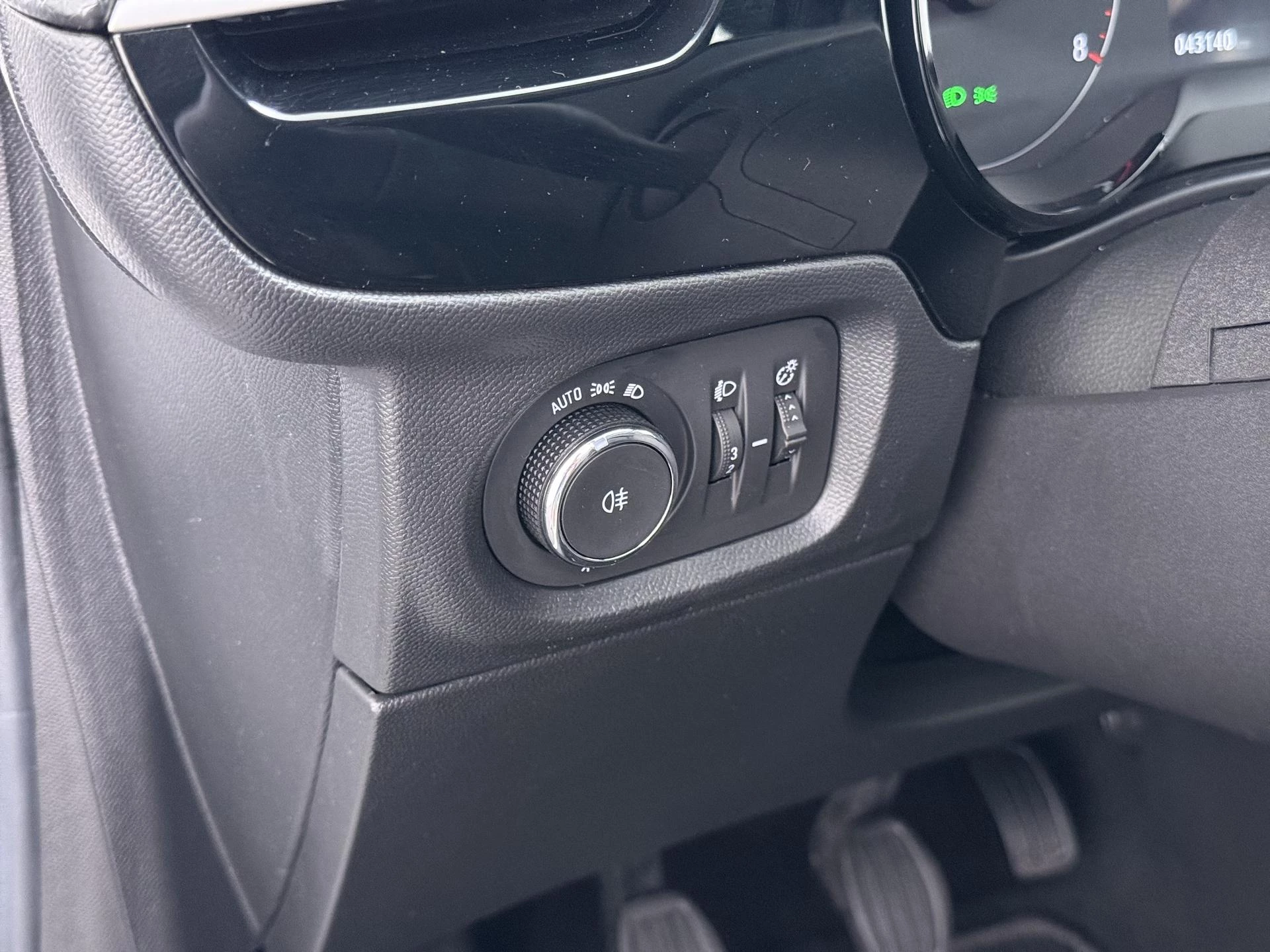Opel-Corsa-image-10
