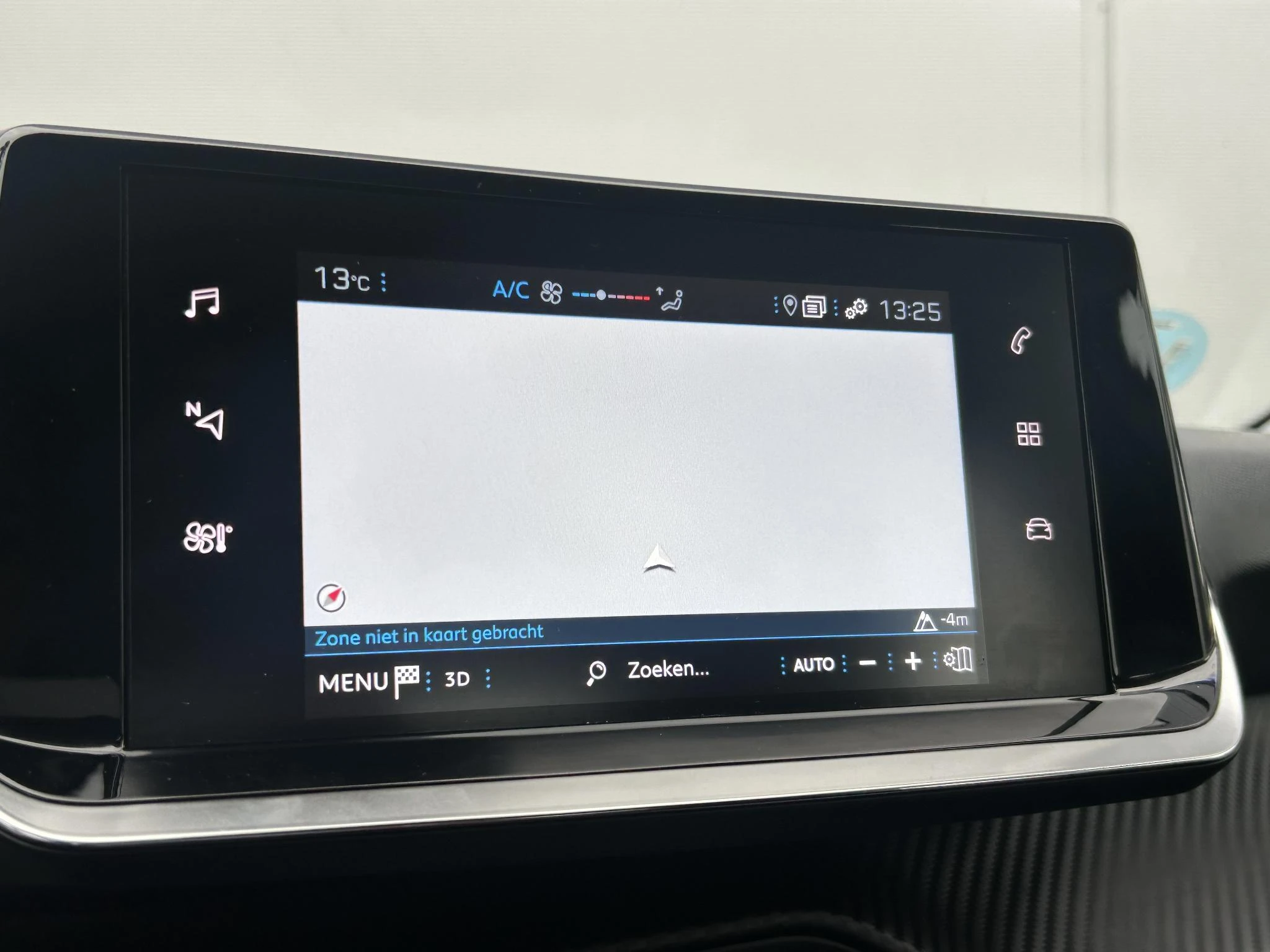 Peugeot-208-image-14