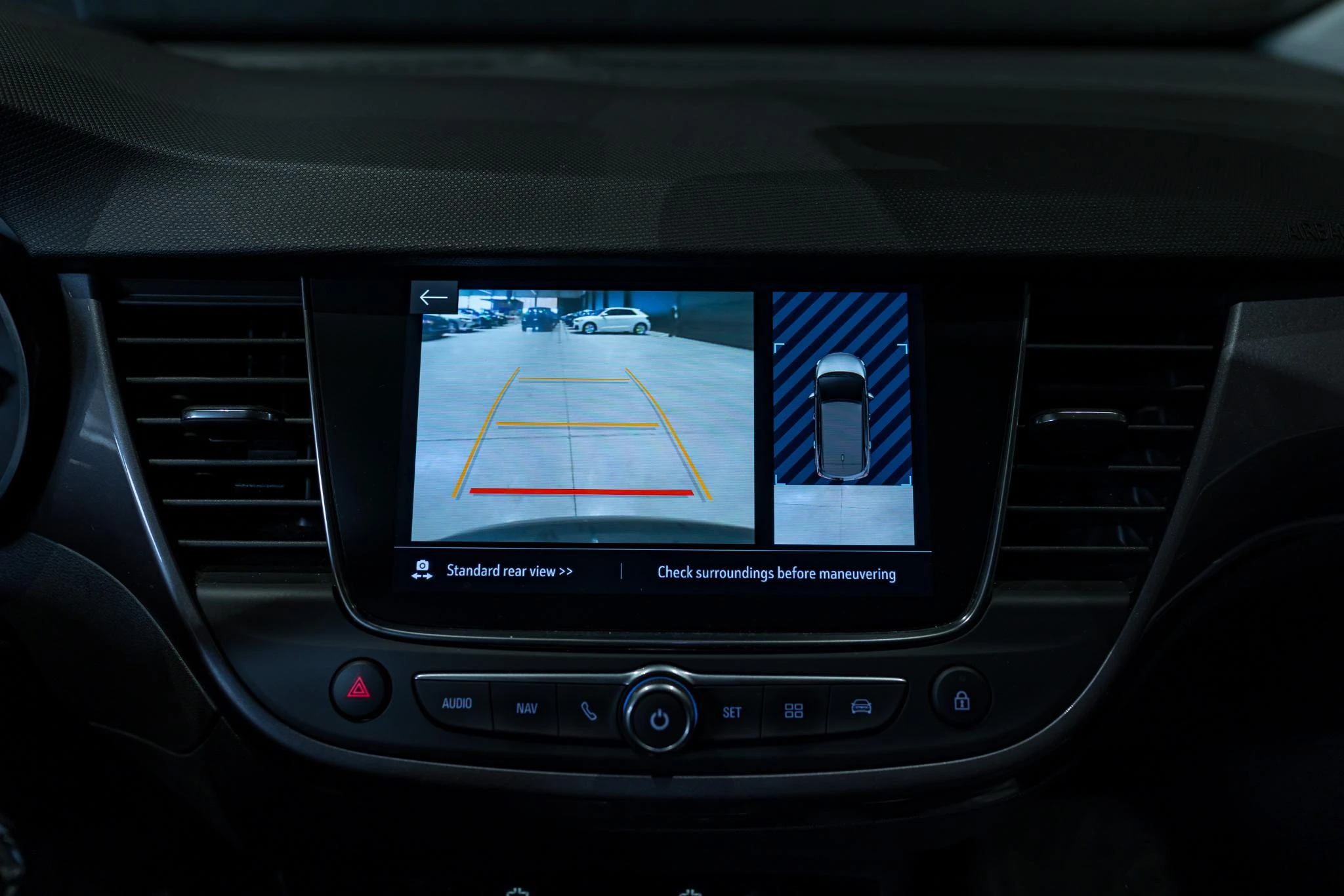 Opel-Crossland X-image-9