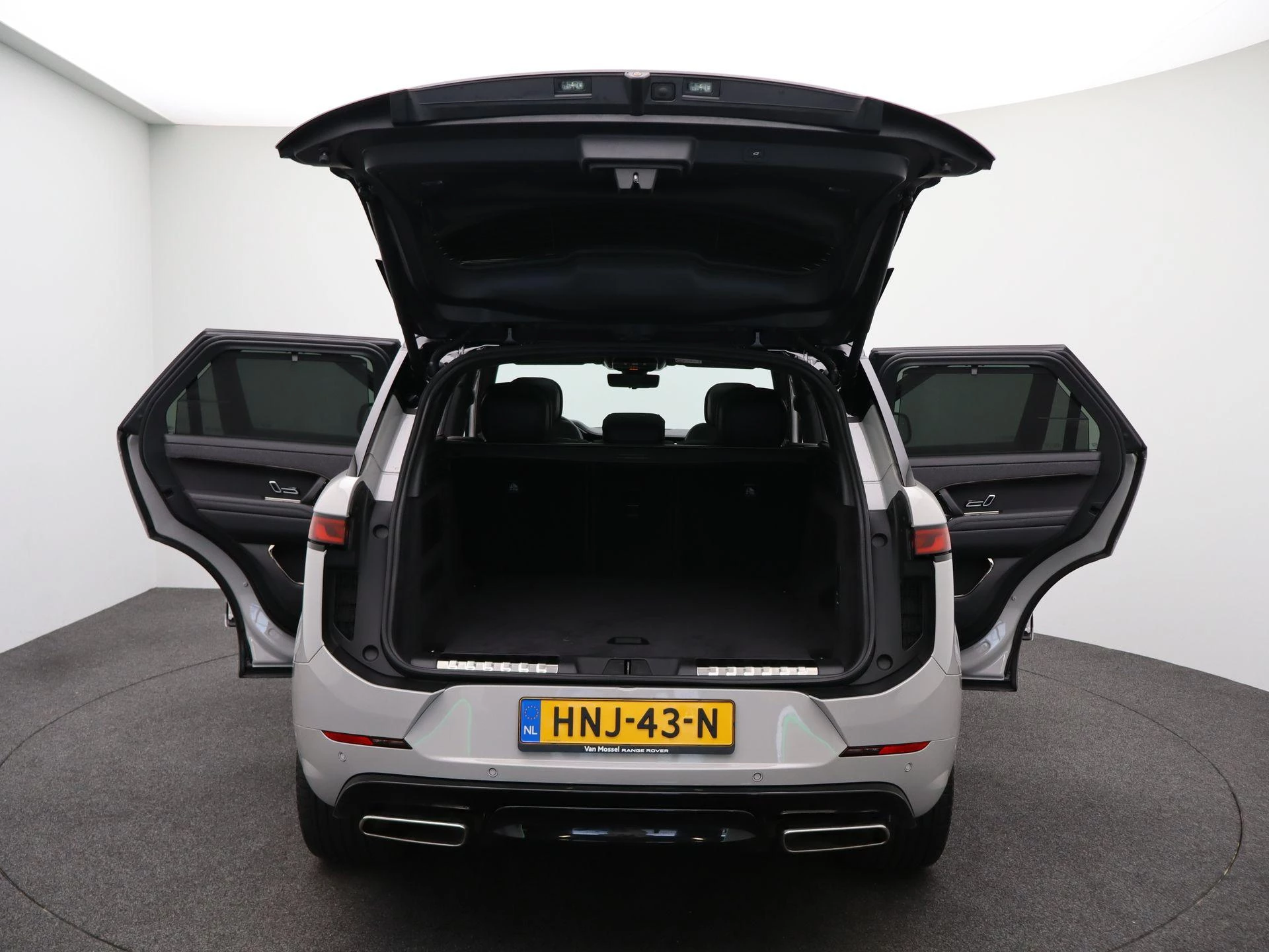 Land Rover-Range Rover Sport-image-12