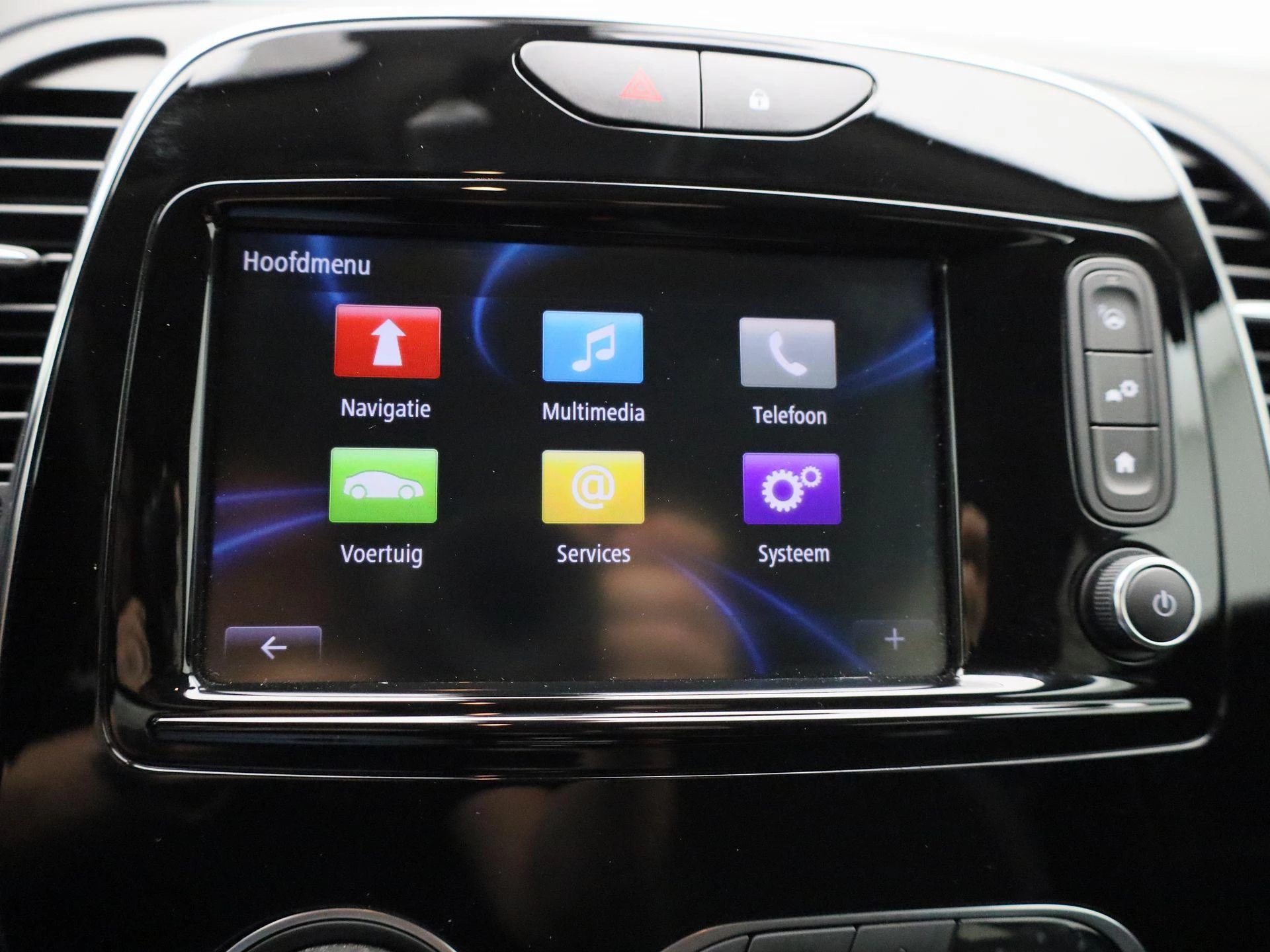 Renault-Captur-image-17