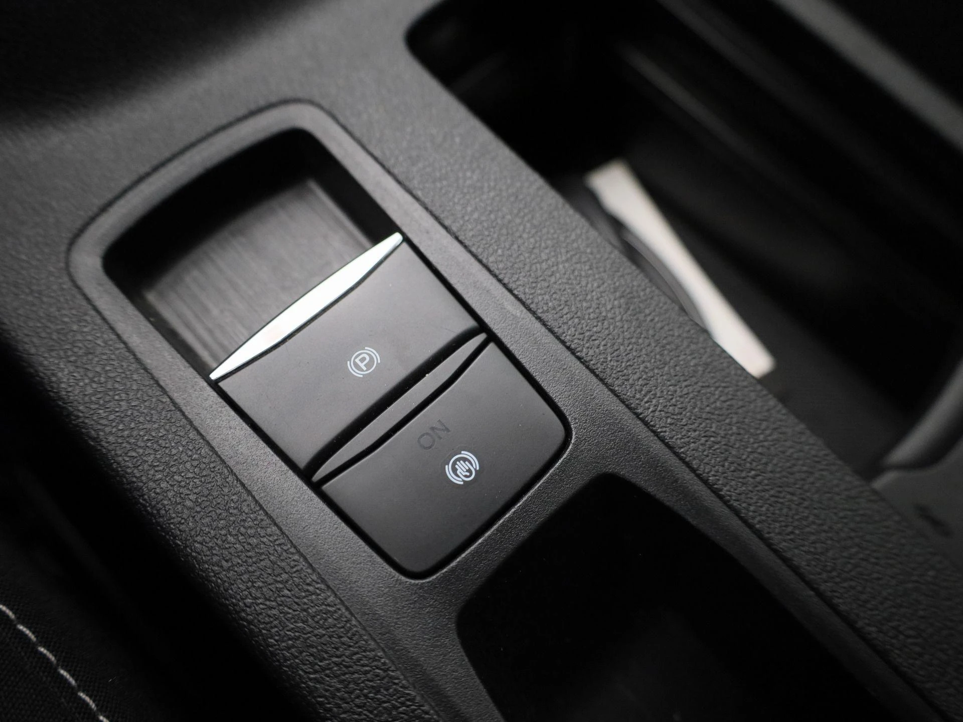 Ford-Kuga-image-22