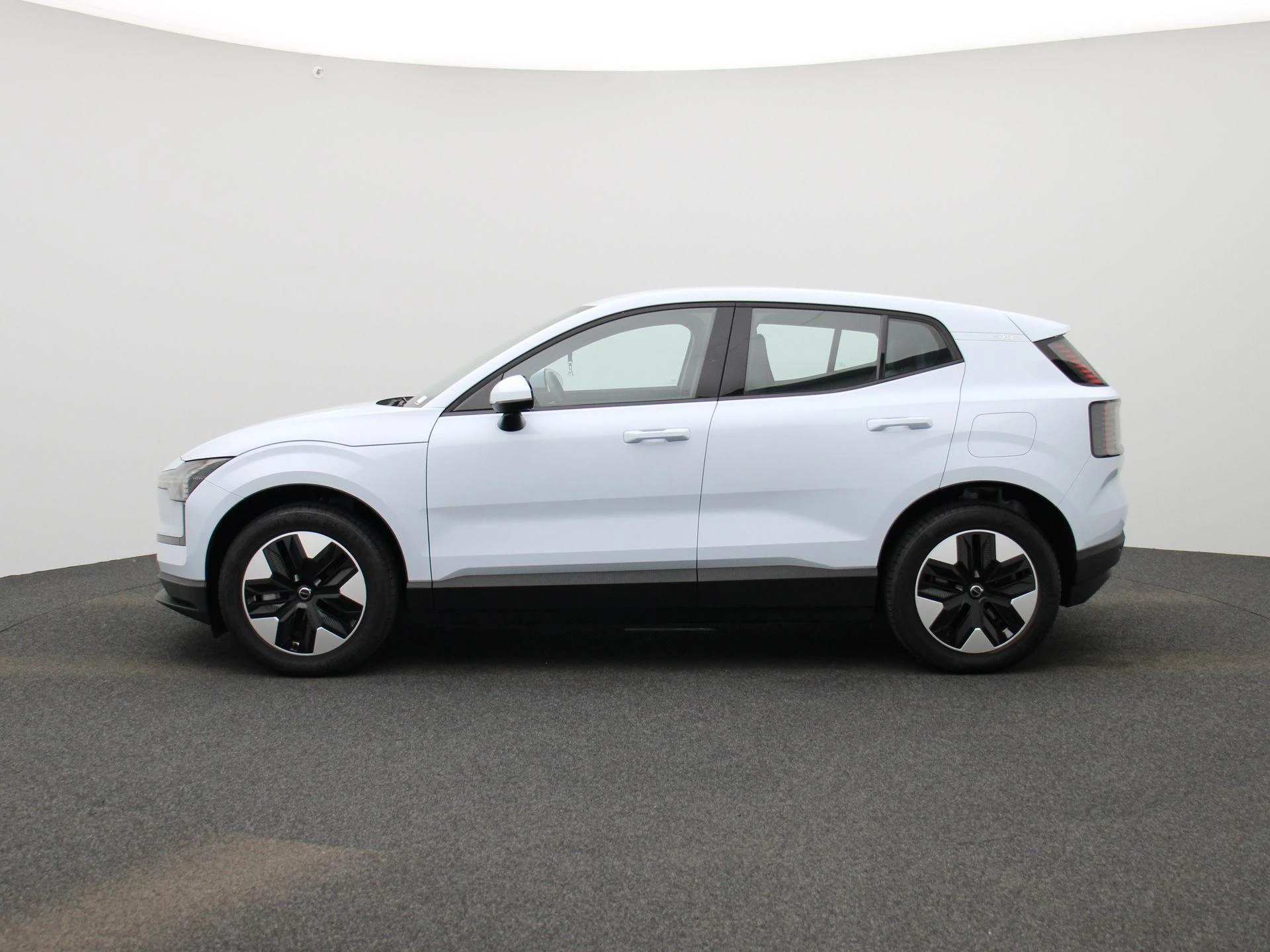 Volvo-EX30-image-3