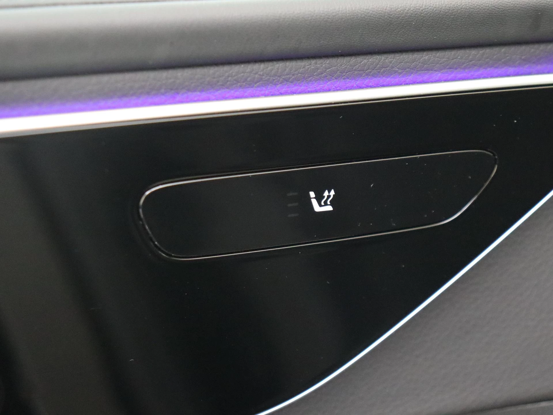 Mercedes-Benz-C-Klasse-image-28