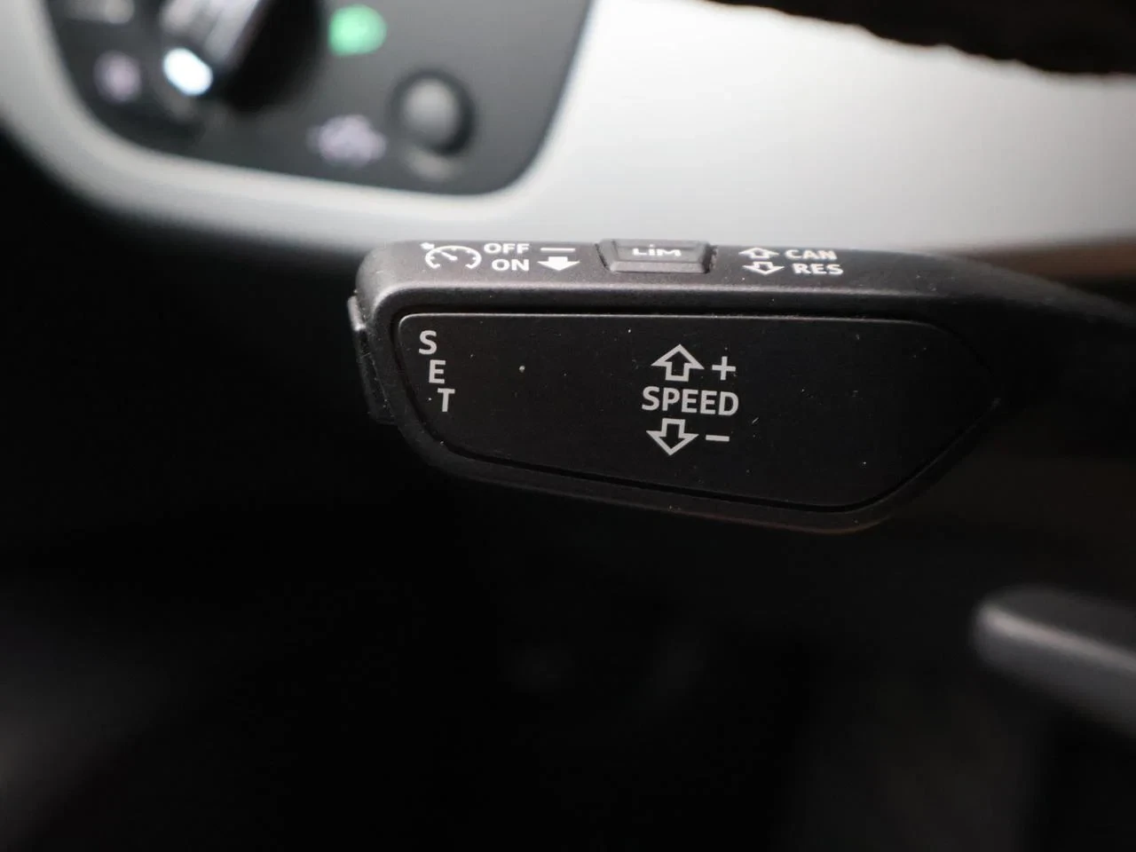 Audi-A4-image-19