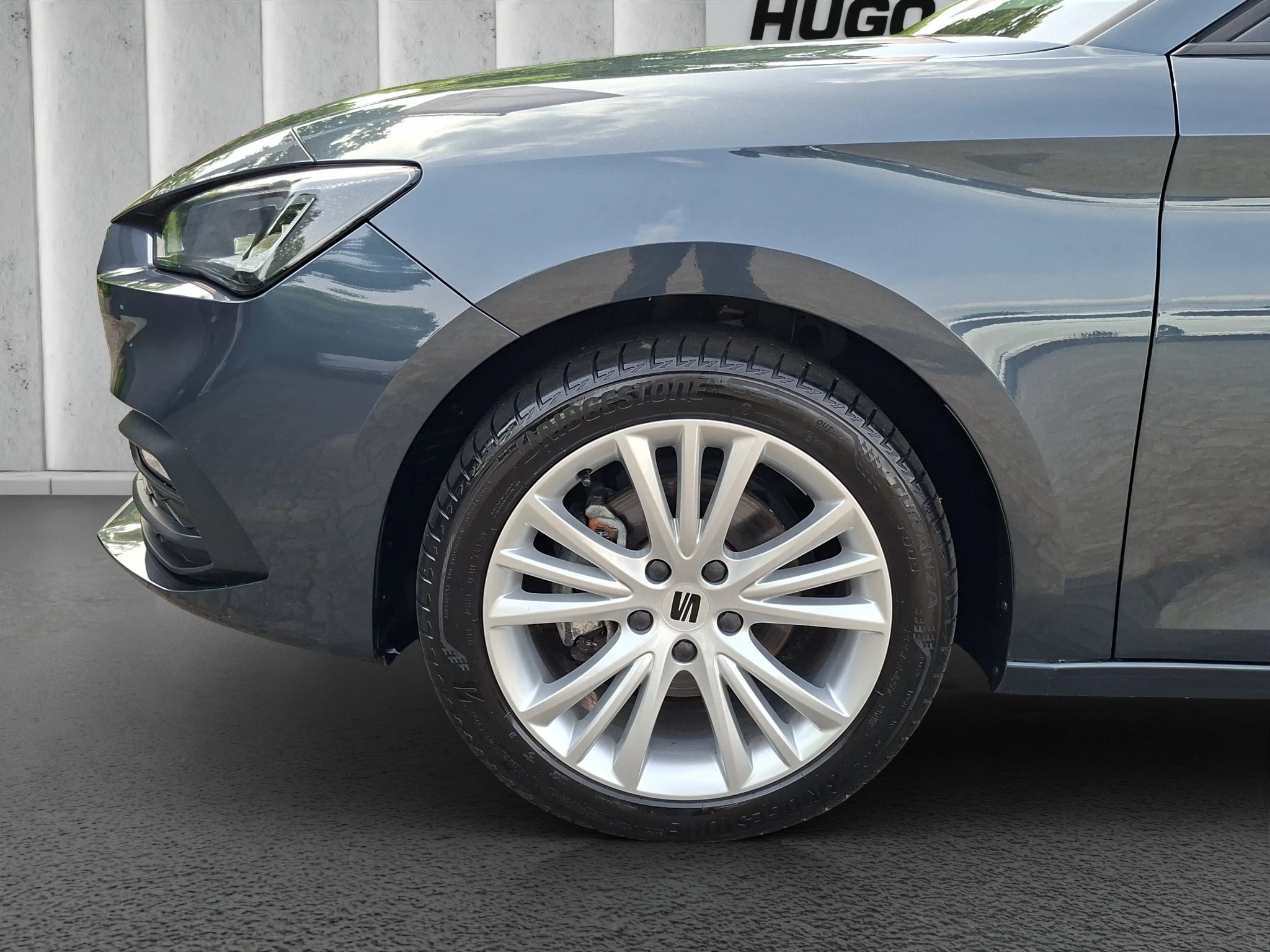SEAT Leon Style Sportstourer 1.5 eTSI MHEV Aut. | LED | RFK | SHZ | Navi | LMF