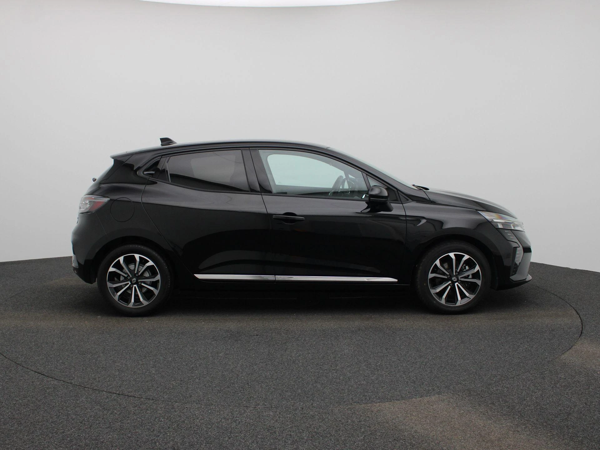 Renault-Clio-image-5