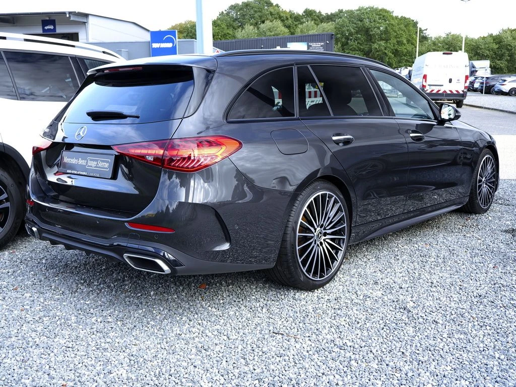 Mercedes-Benz-C-Klasse 220-image-5