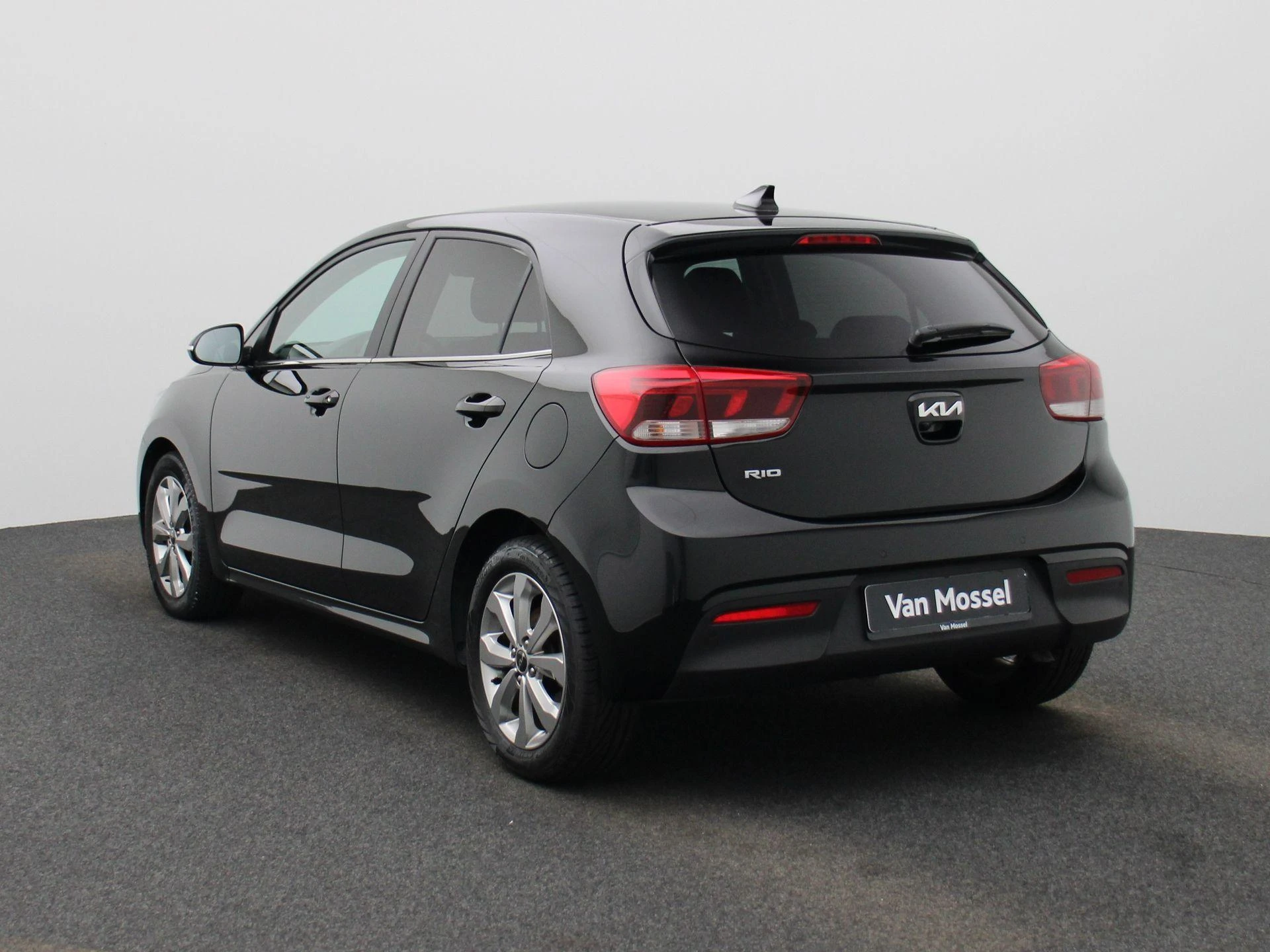 Kia-Rio-image-1