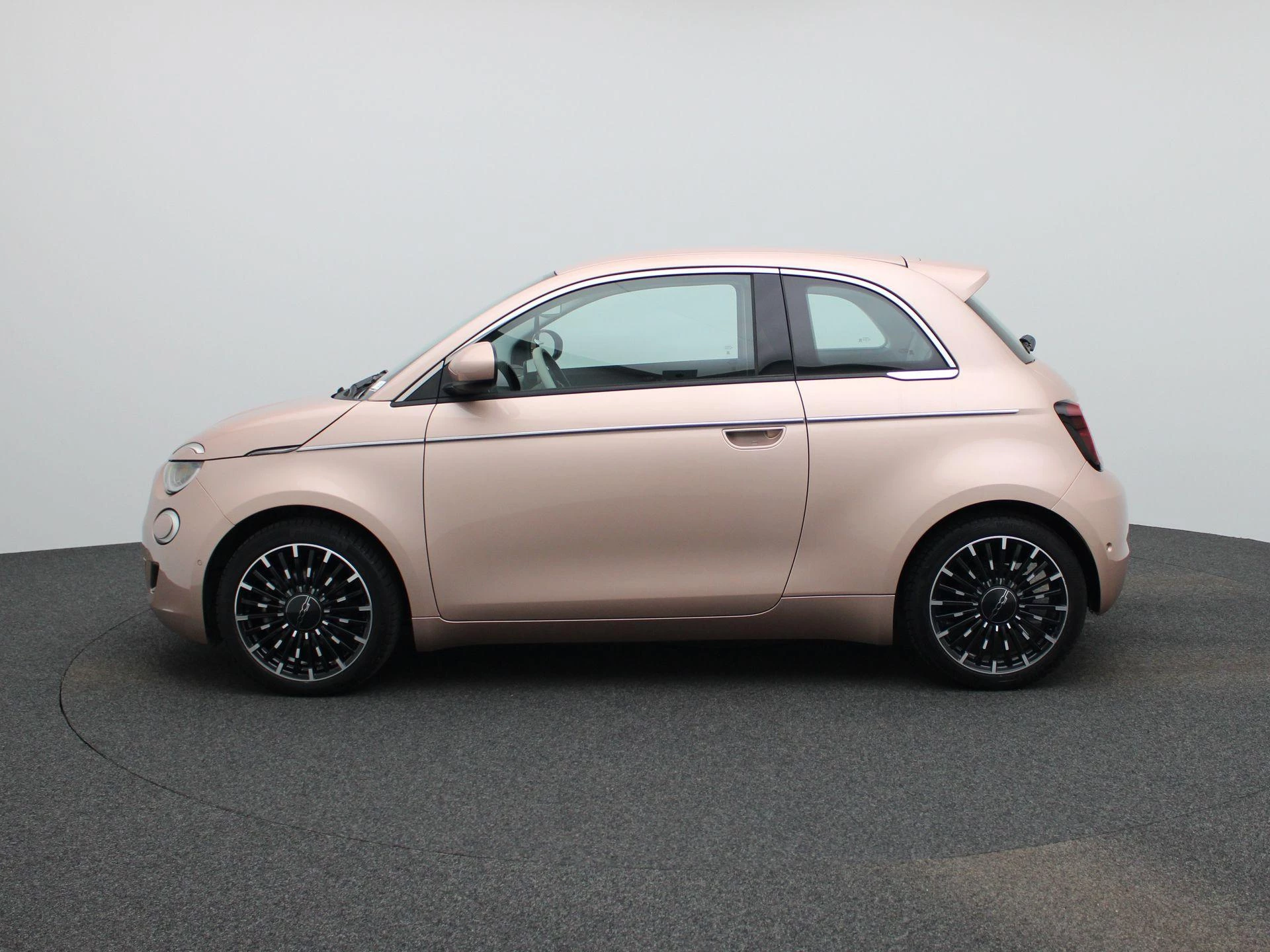 Fiat-500-image-3