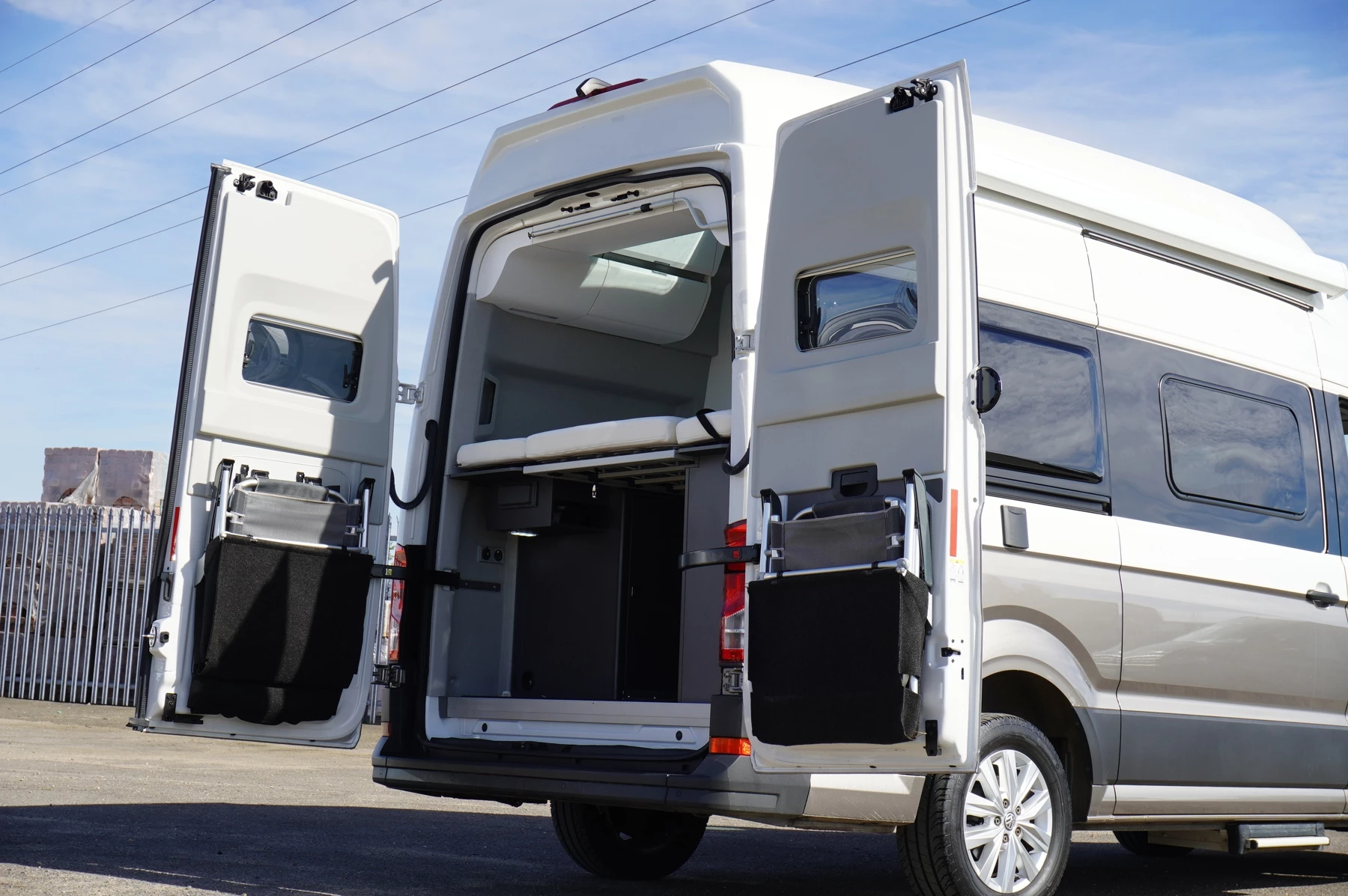 Volkswagen-California-image-26