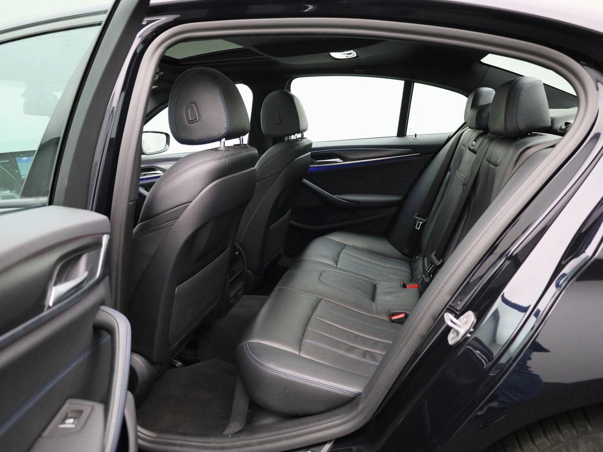 BMW Série 5 Berline 518d 100kW Aut.