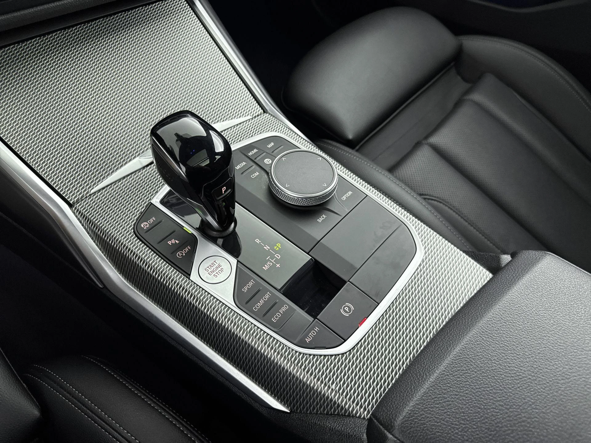 BMW-3 Serie-image-20