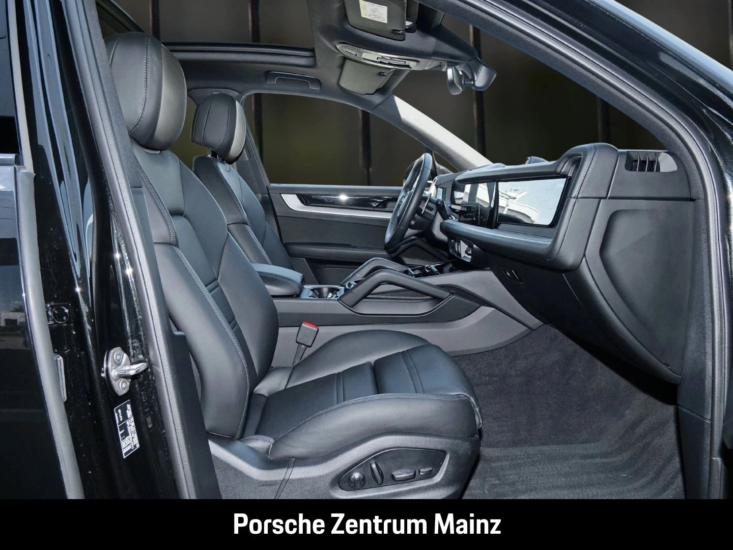 Porsche Cayenne E-Hybrid InnoDrive Head-Up Luftfederung -