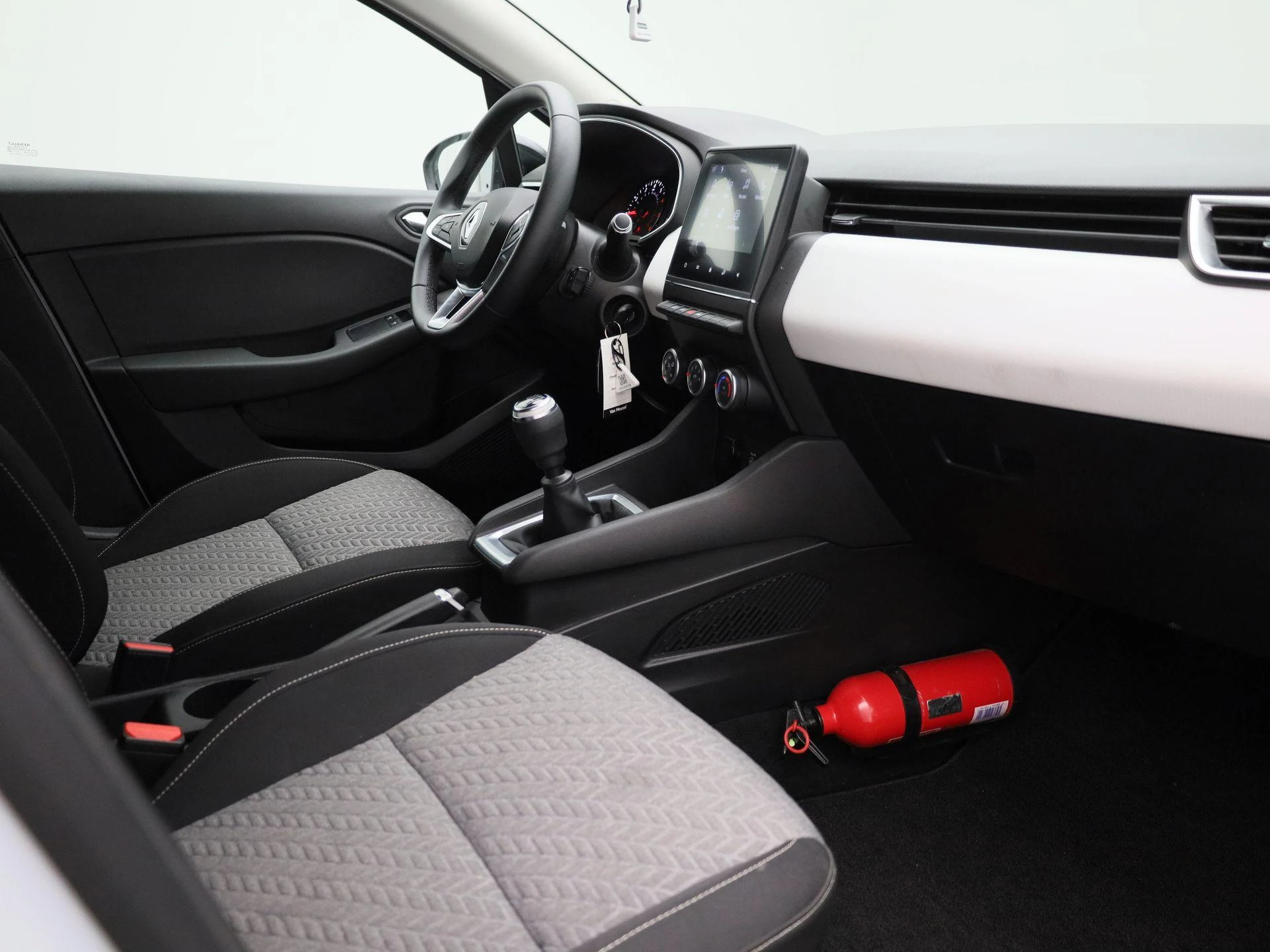 Renault-Clio-image-29