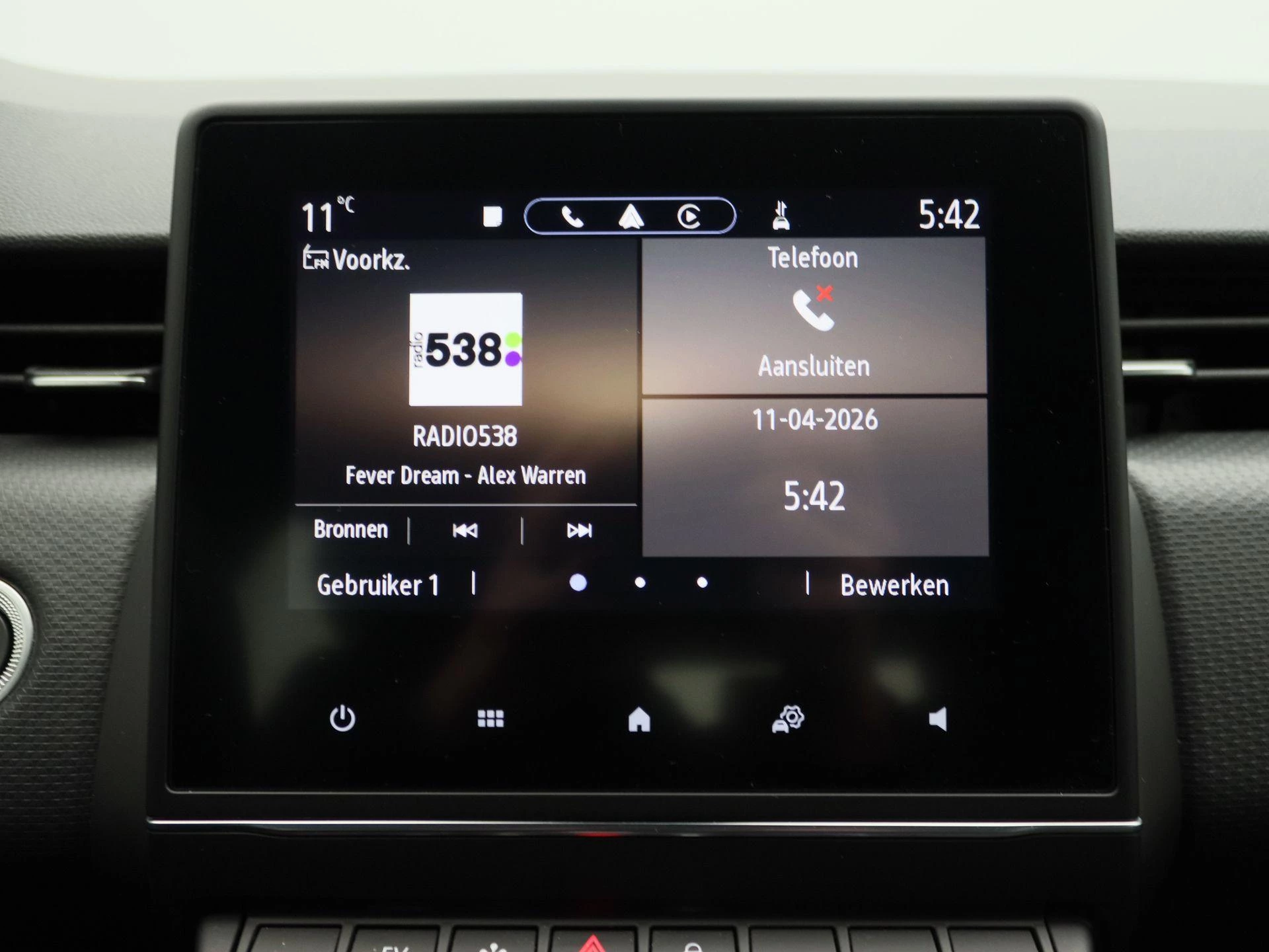 Renault-Clio-image-8