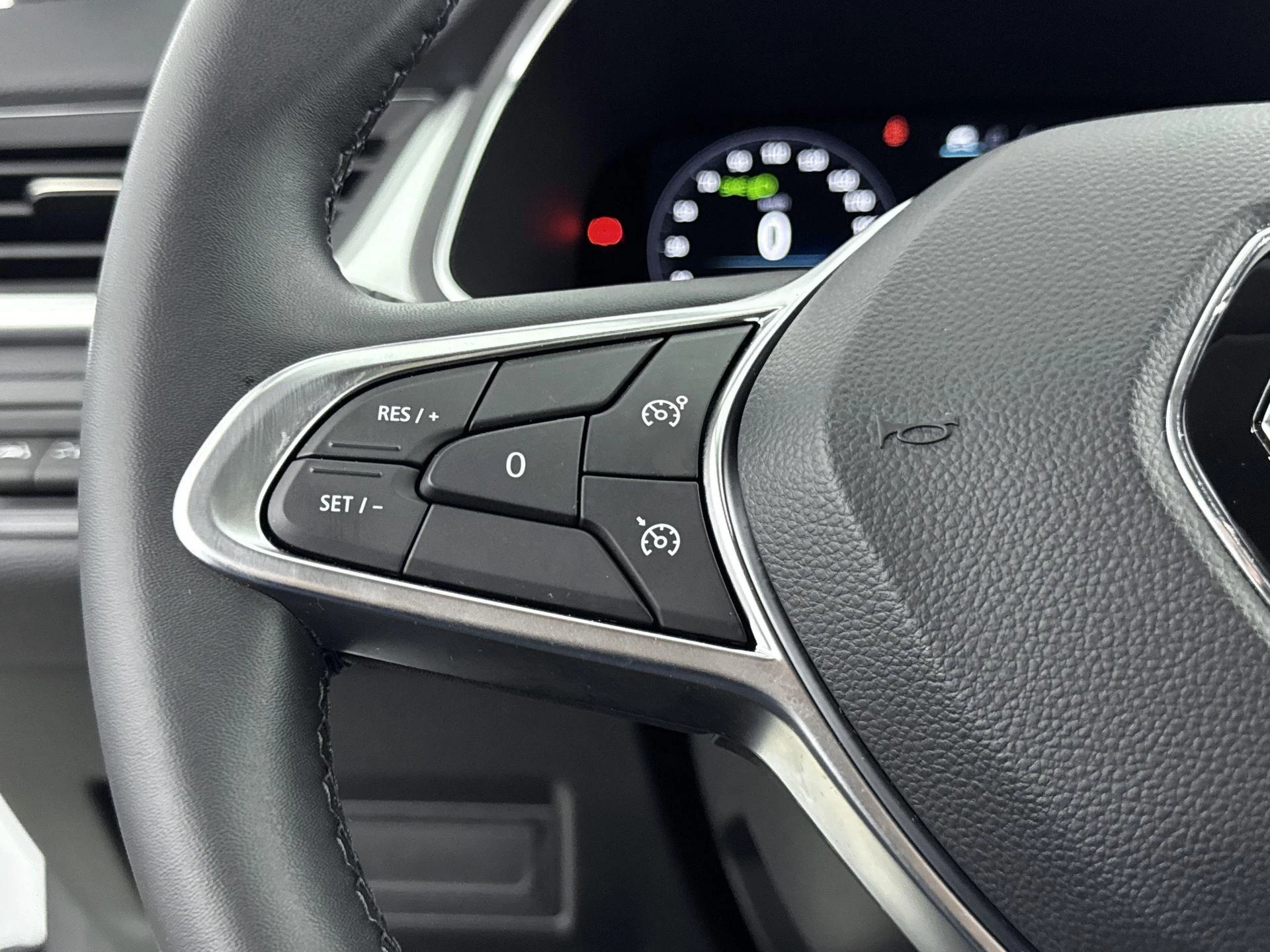 Renault-Captur-image-5