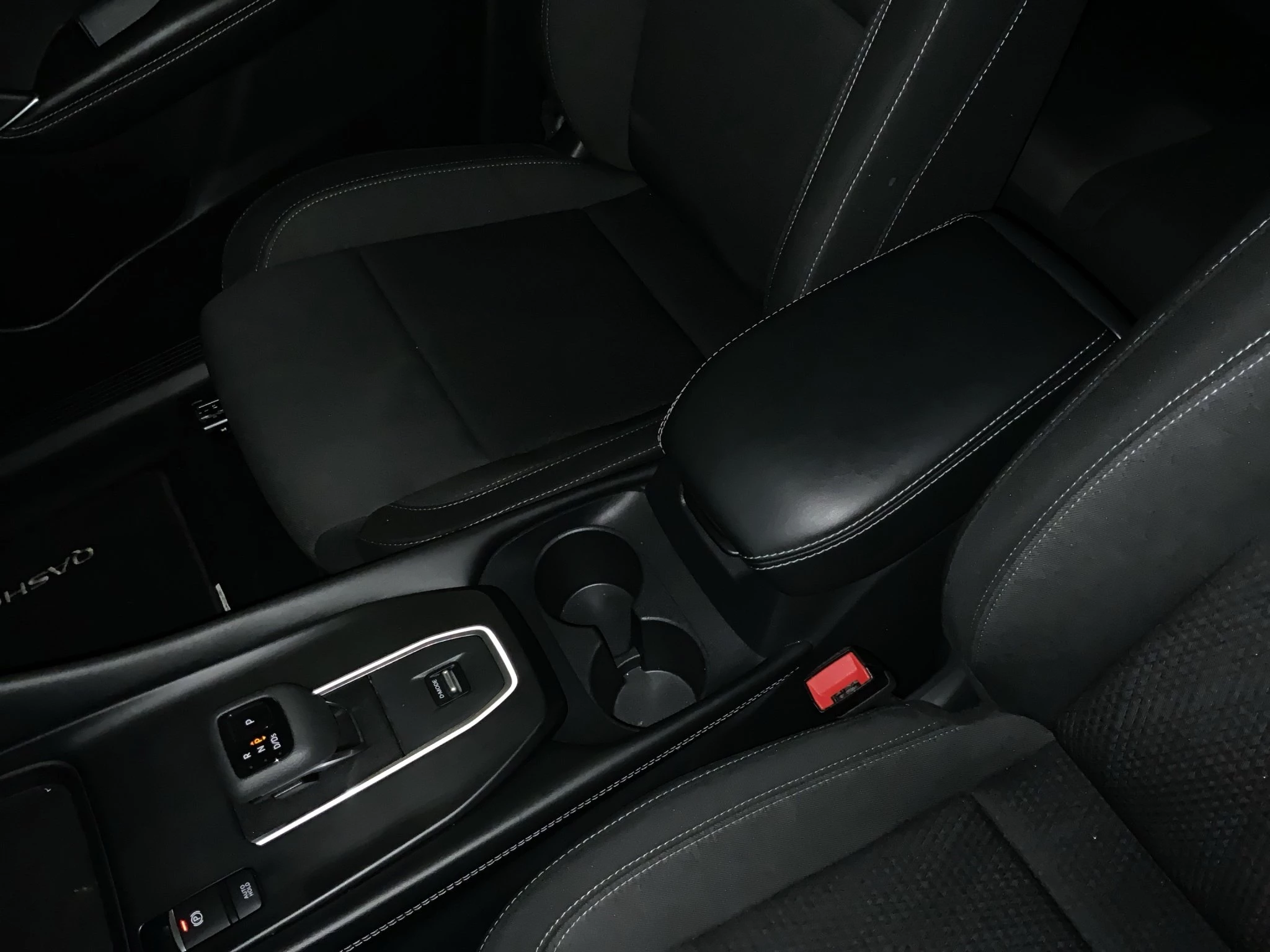 Nissan-QASHQAI-image-21