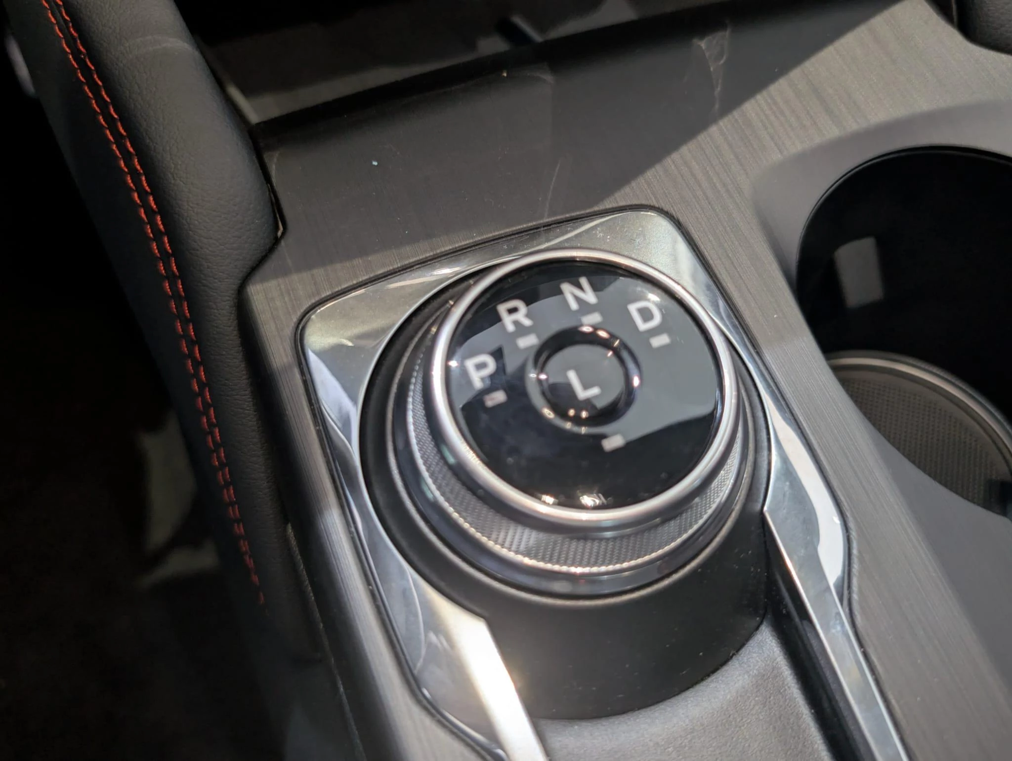 Ford-Kuga-image-27