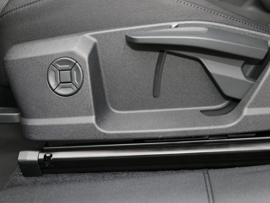 Audi-Q3-image-8
