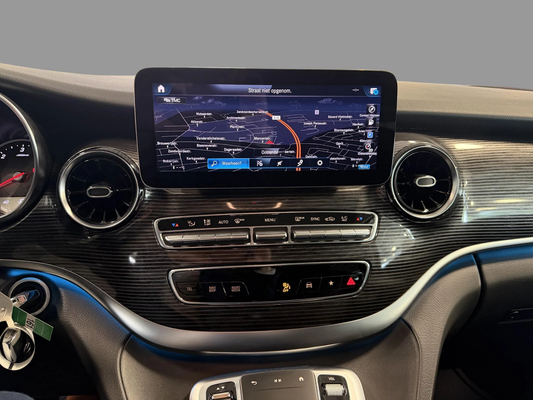 Mercedes-Benz Classe V 300 d L2 9G-TRONIC Avantgarde + LEDER + 6-ZIT + 360 CAMERA +