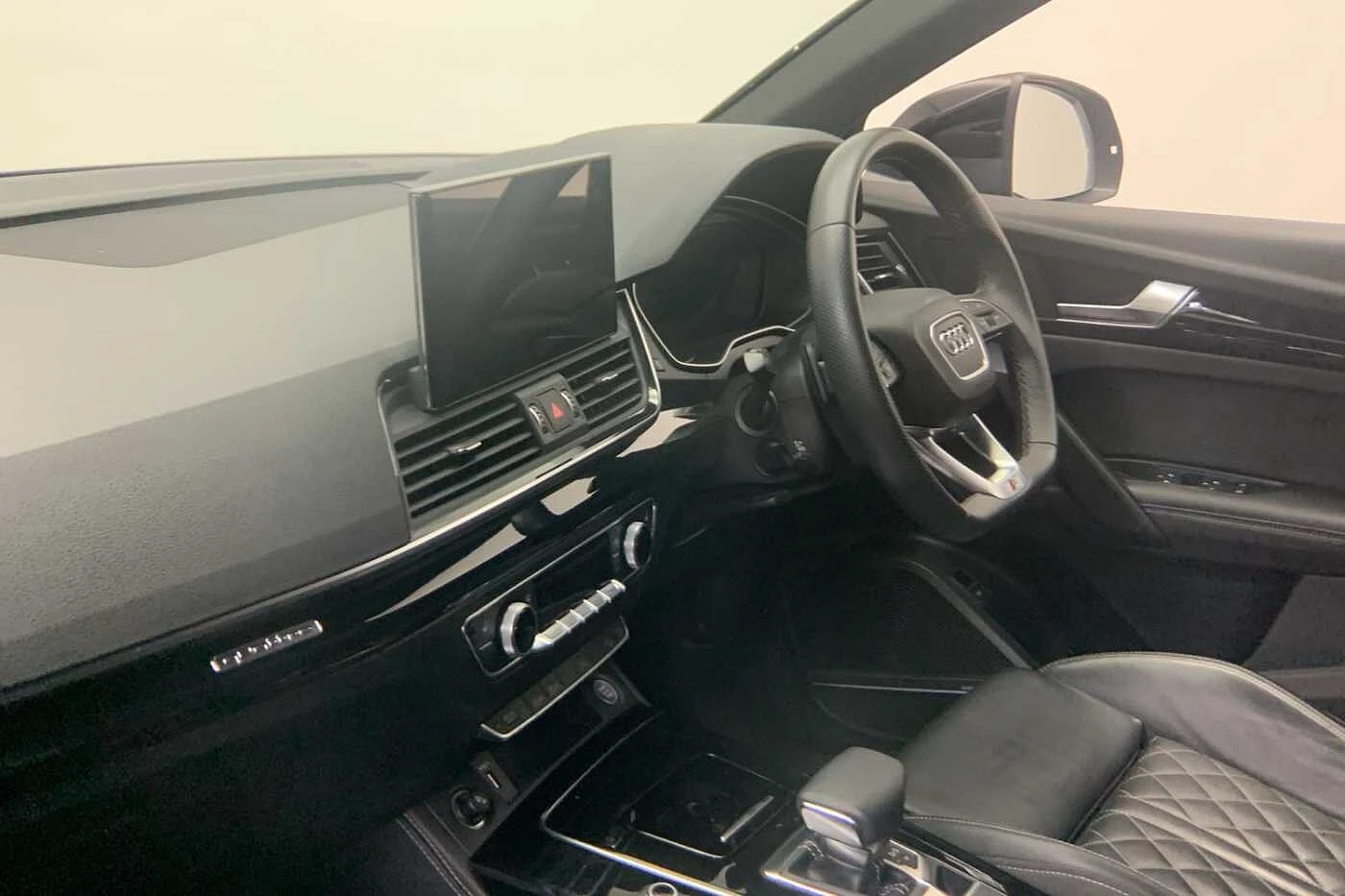 Audi-Q5-image-11