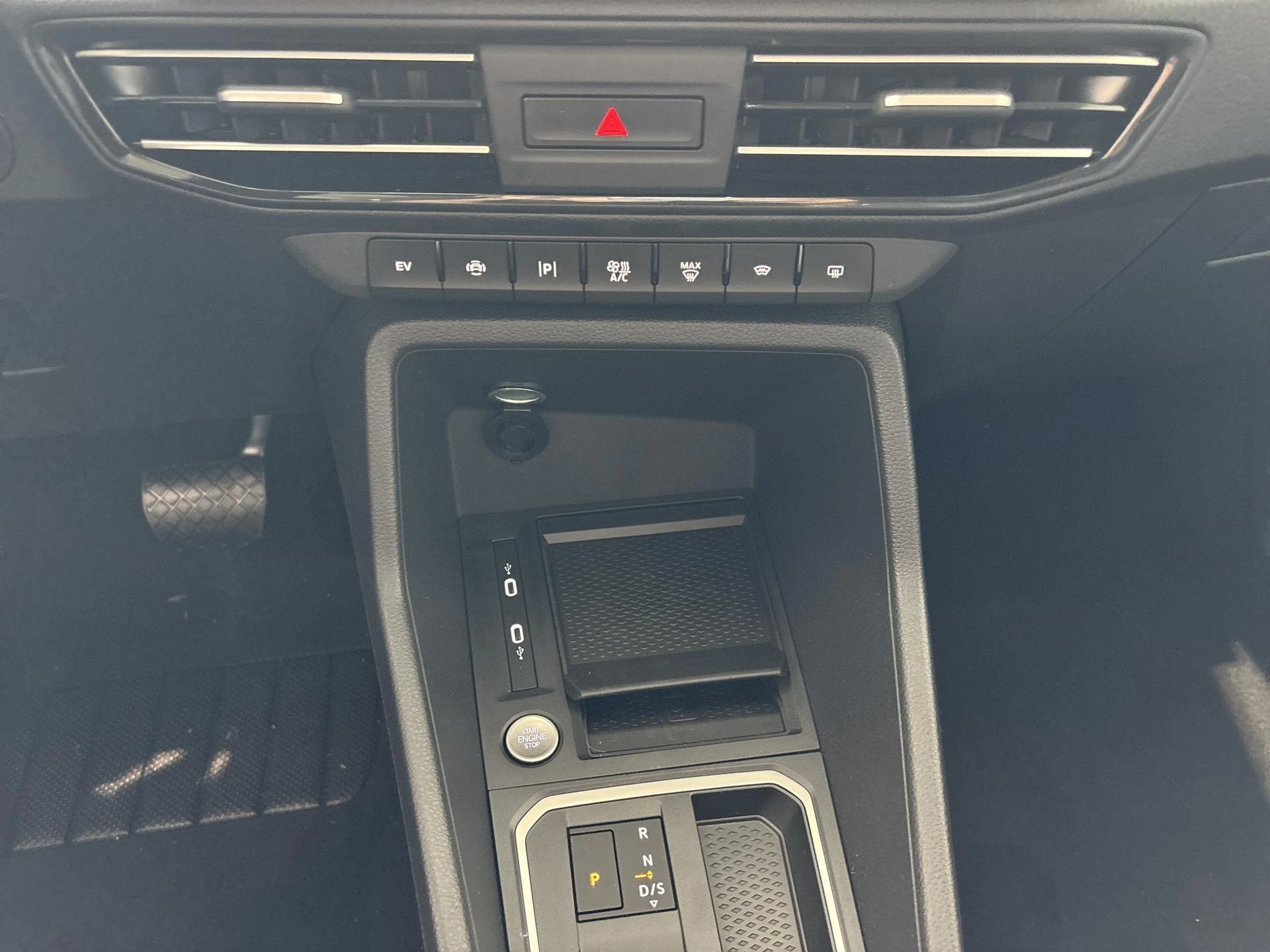 Ford-Tourneo Connect-image-15