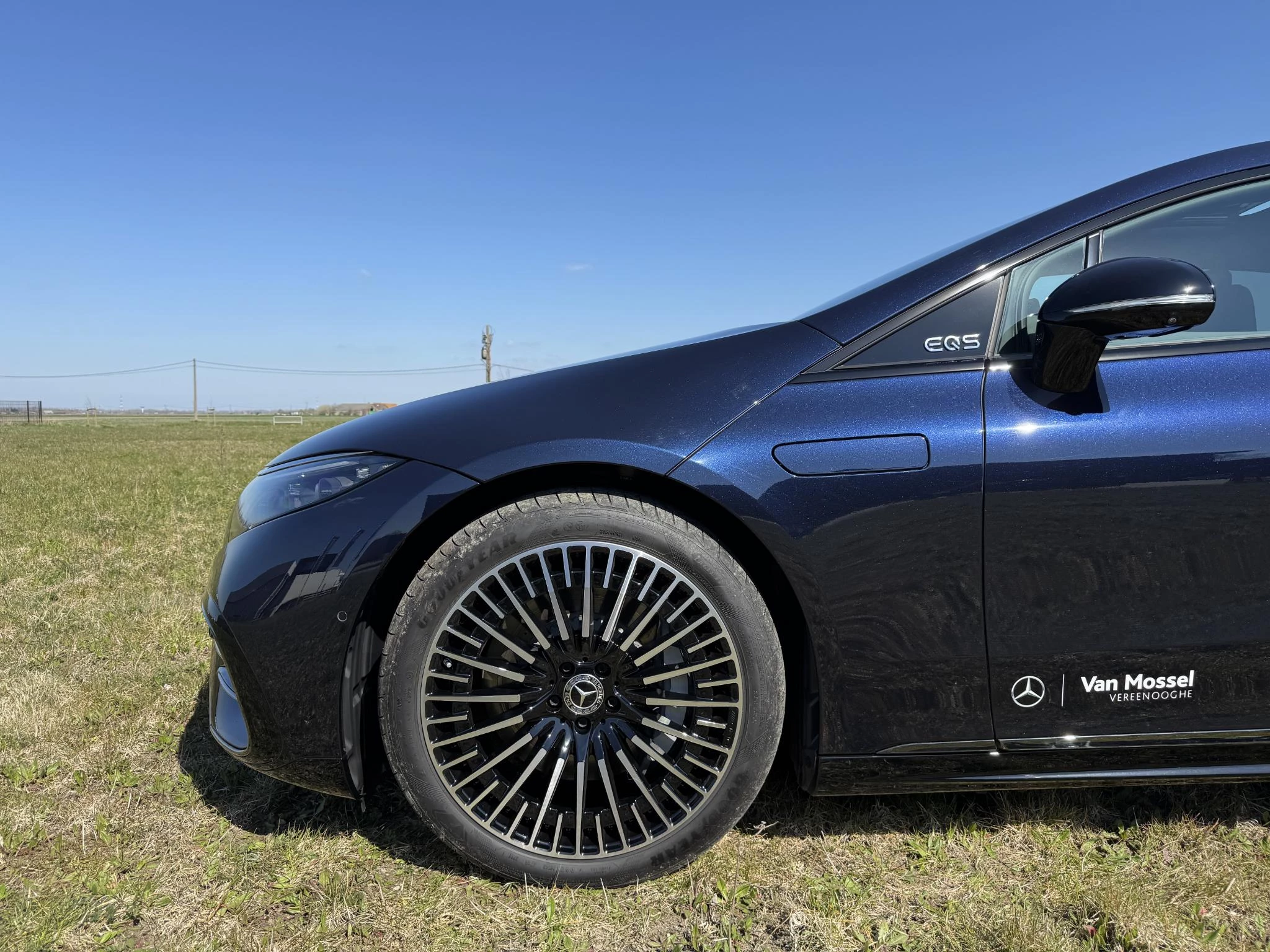 Mercedes-Benz EQS 450+ AMG Line + 4J MB GARANTIE + LEDER + BURMESTER + PANO +