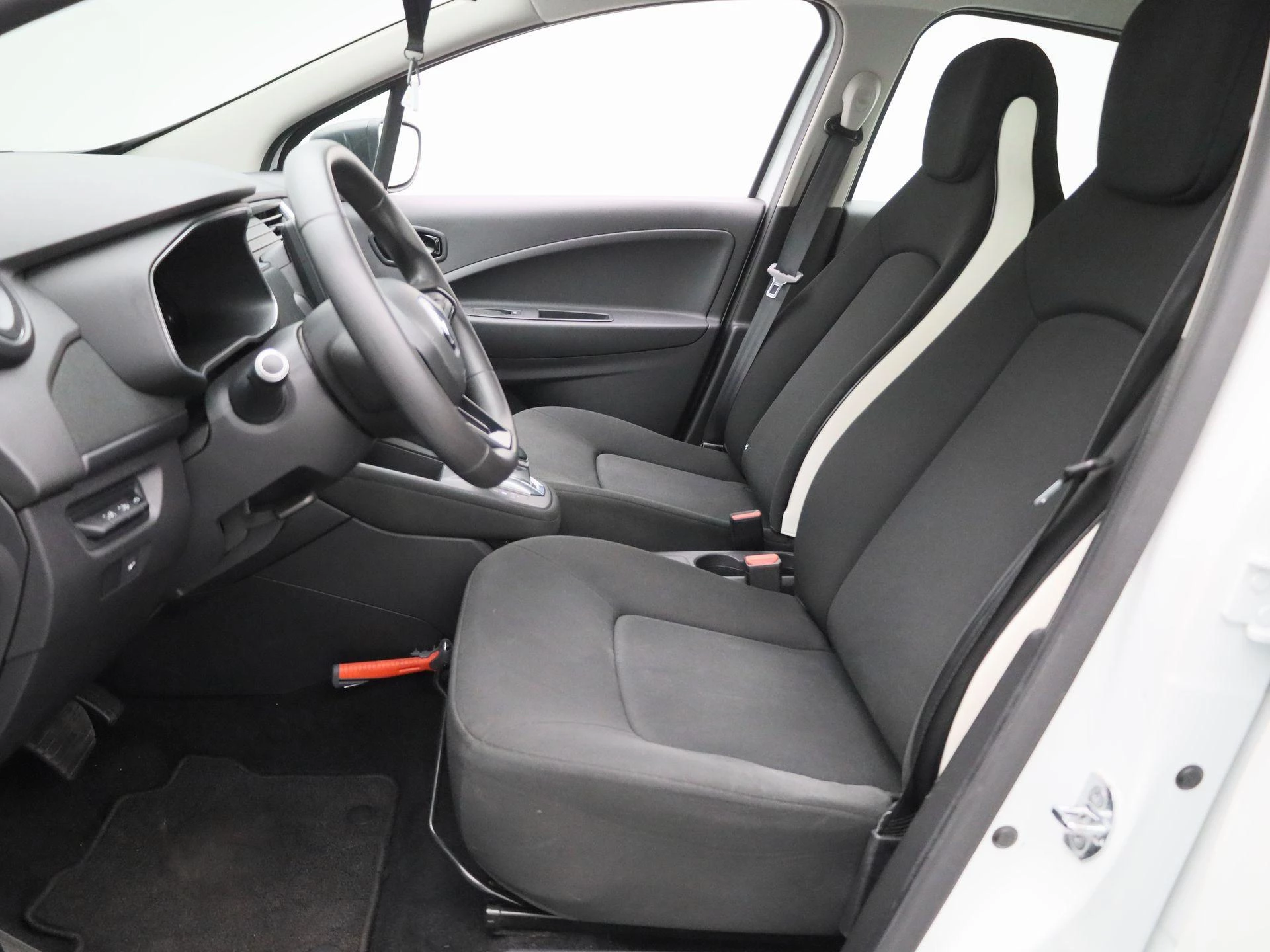 Renault-ZOE-image-10