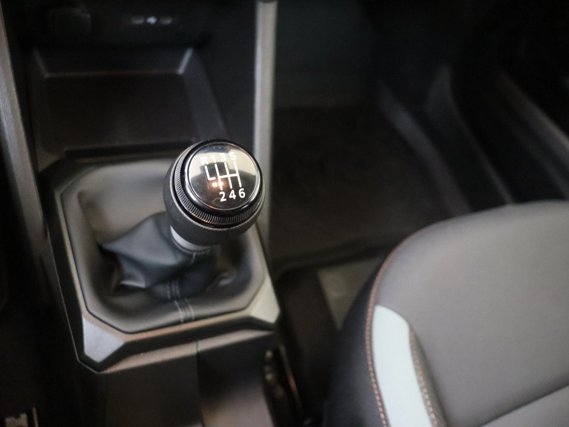 Dacia-Duster-image-13