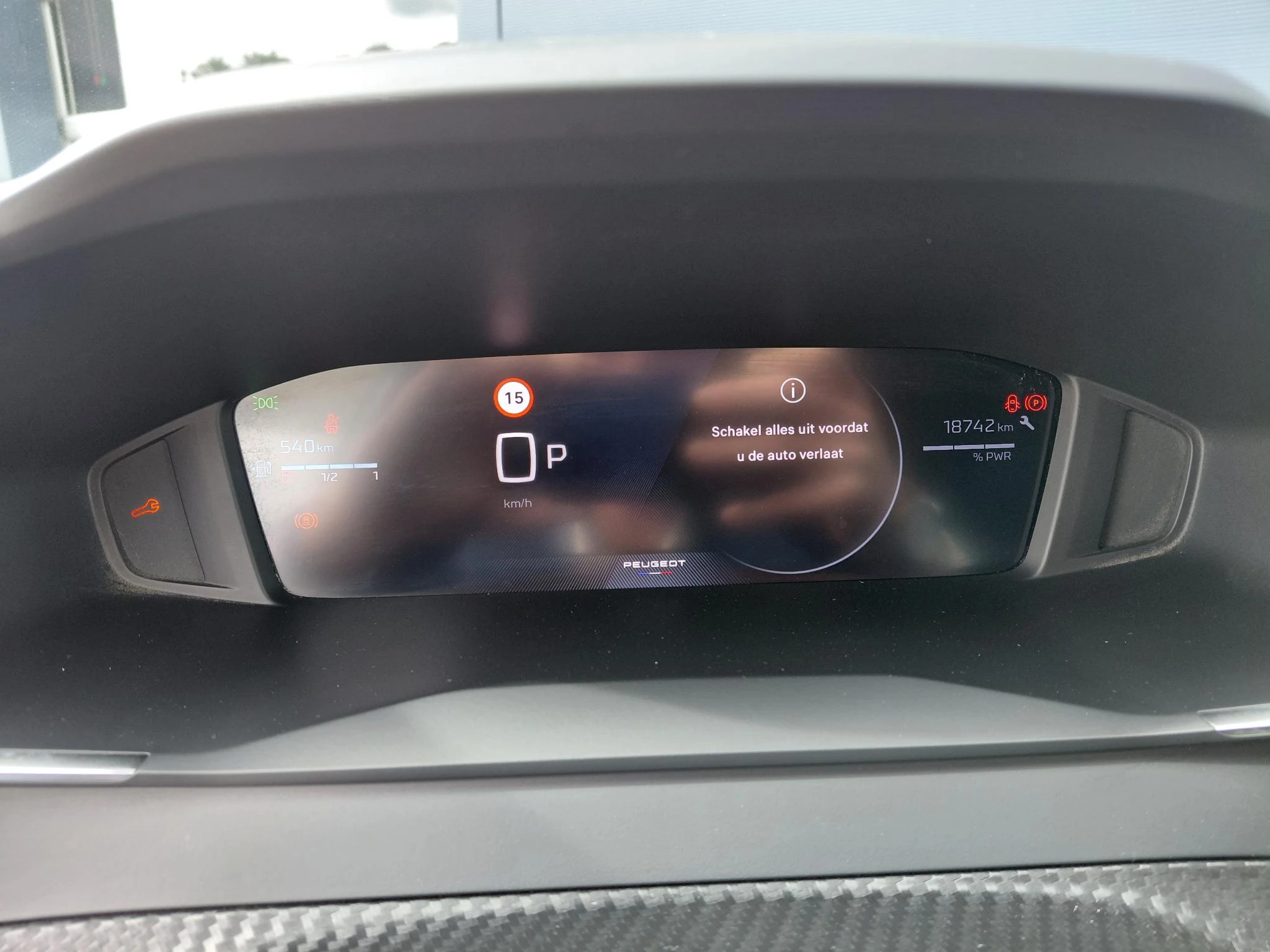 Peugeot-208-image-17
