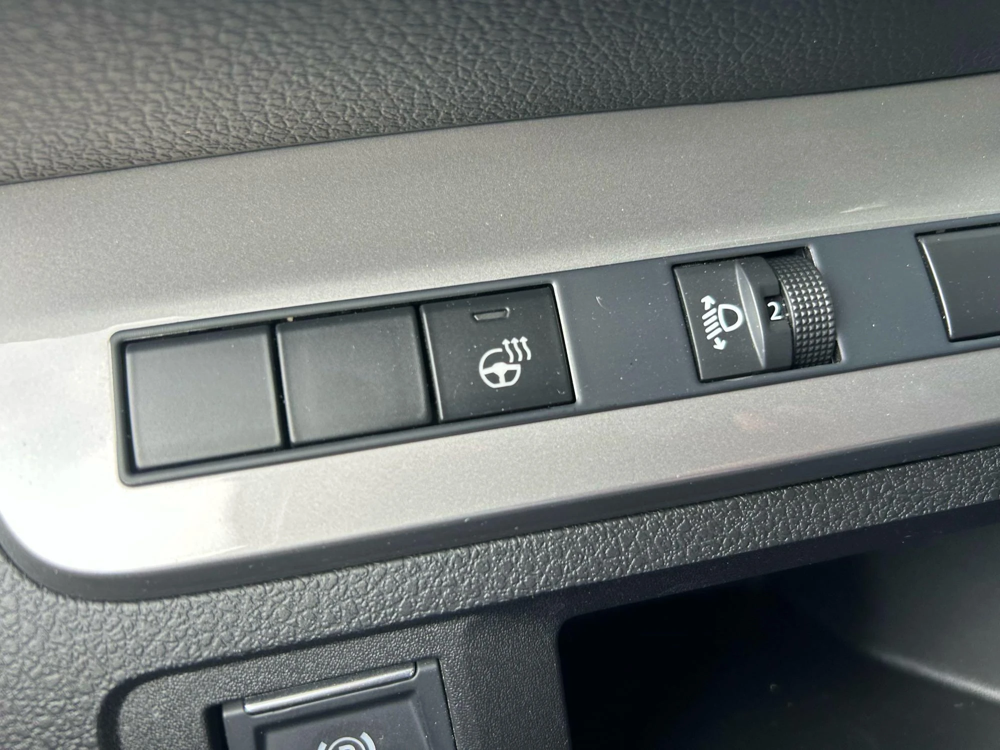 Opel-Vivaro-image-17