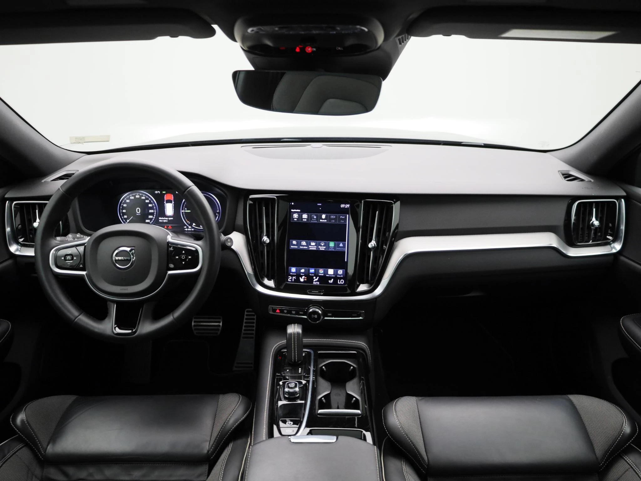 Volvo-V60-image-39