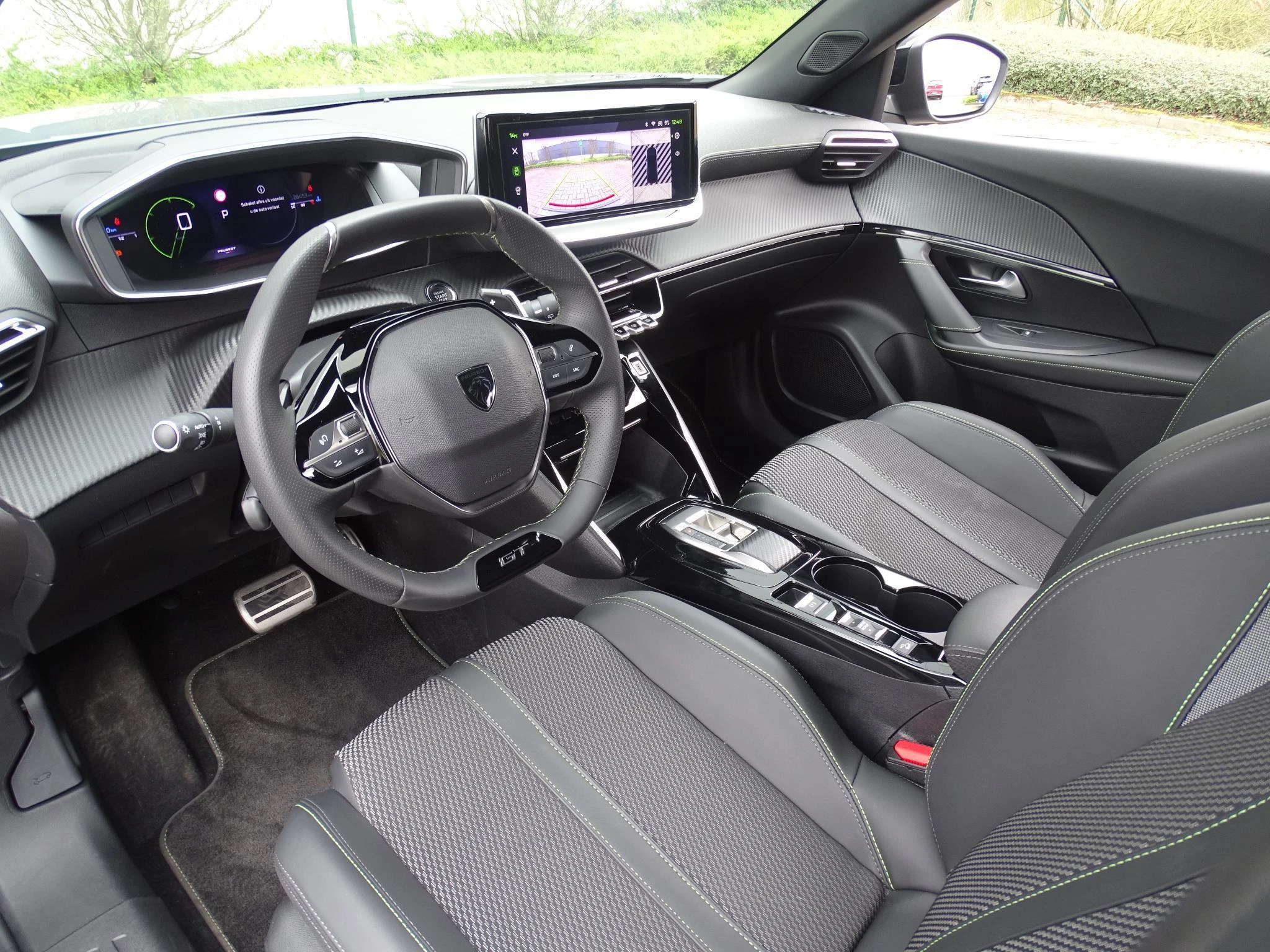 Peugeot-2008-image-13