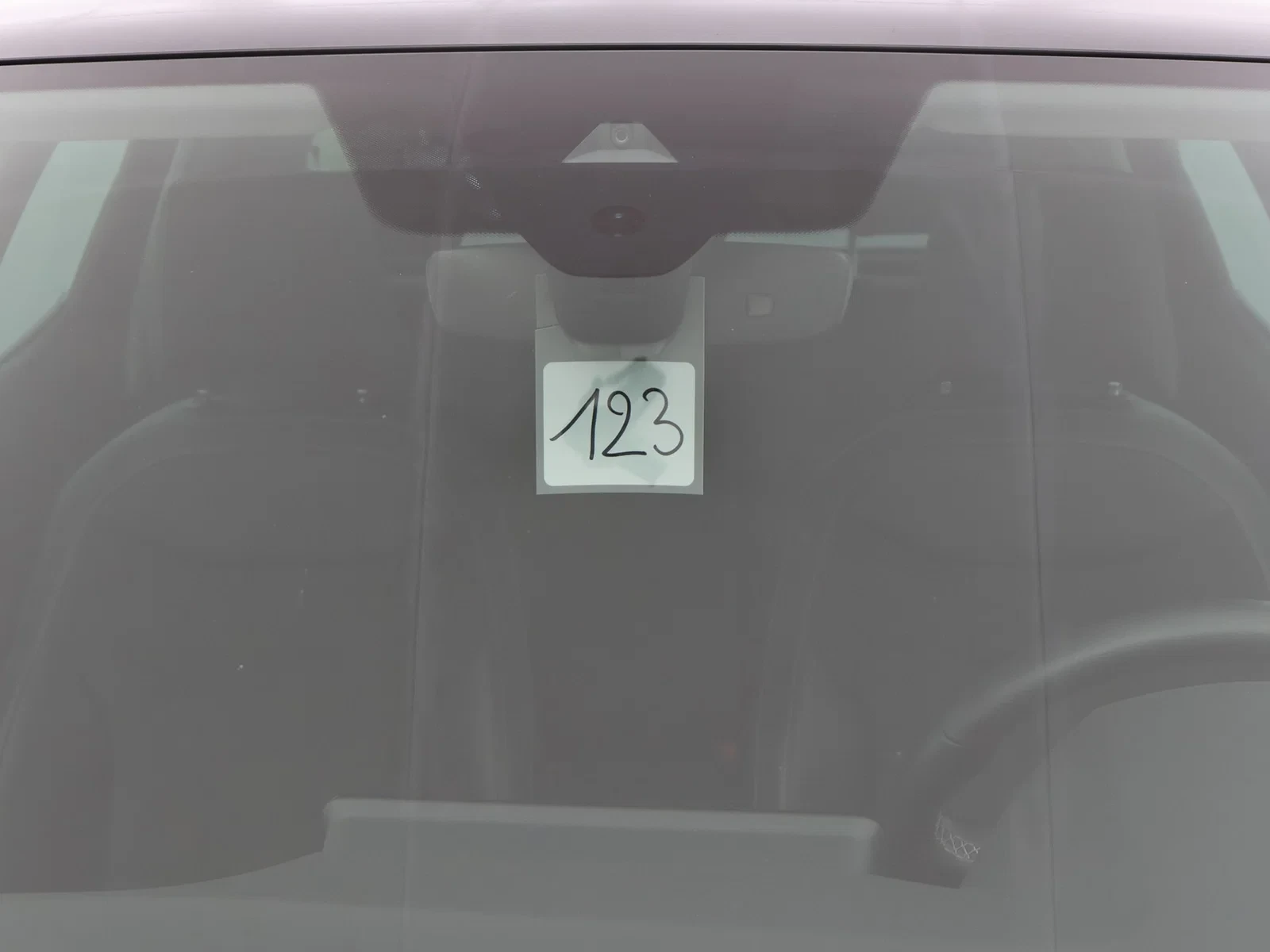 SEAT Arona Arona Move! 1.0TSI 95PK *LEDER*ALCANTARA*CAMERA*PDC*APP-CONNECT*BLTH*...*