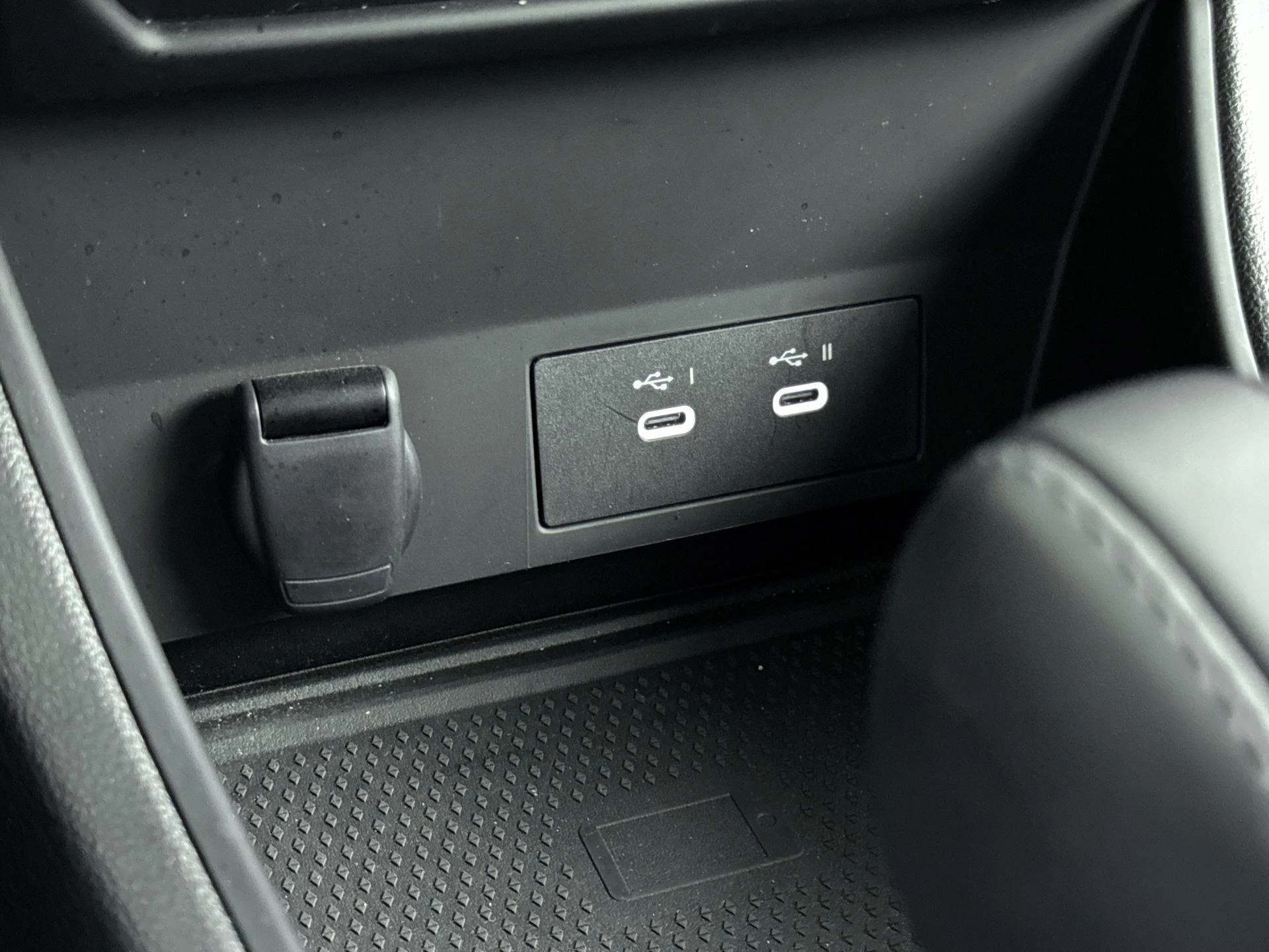 Renault-Captur-image-24